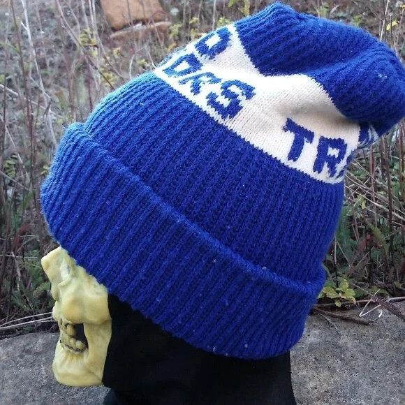 Ford × Vintage Vintage Ford Tractors Knit Beanie Hat Winter Size ONE SIZE - 3 Thumbnail