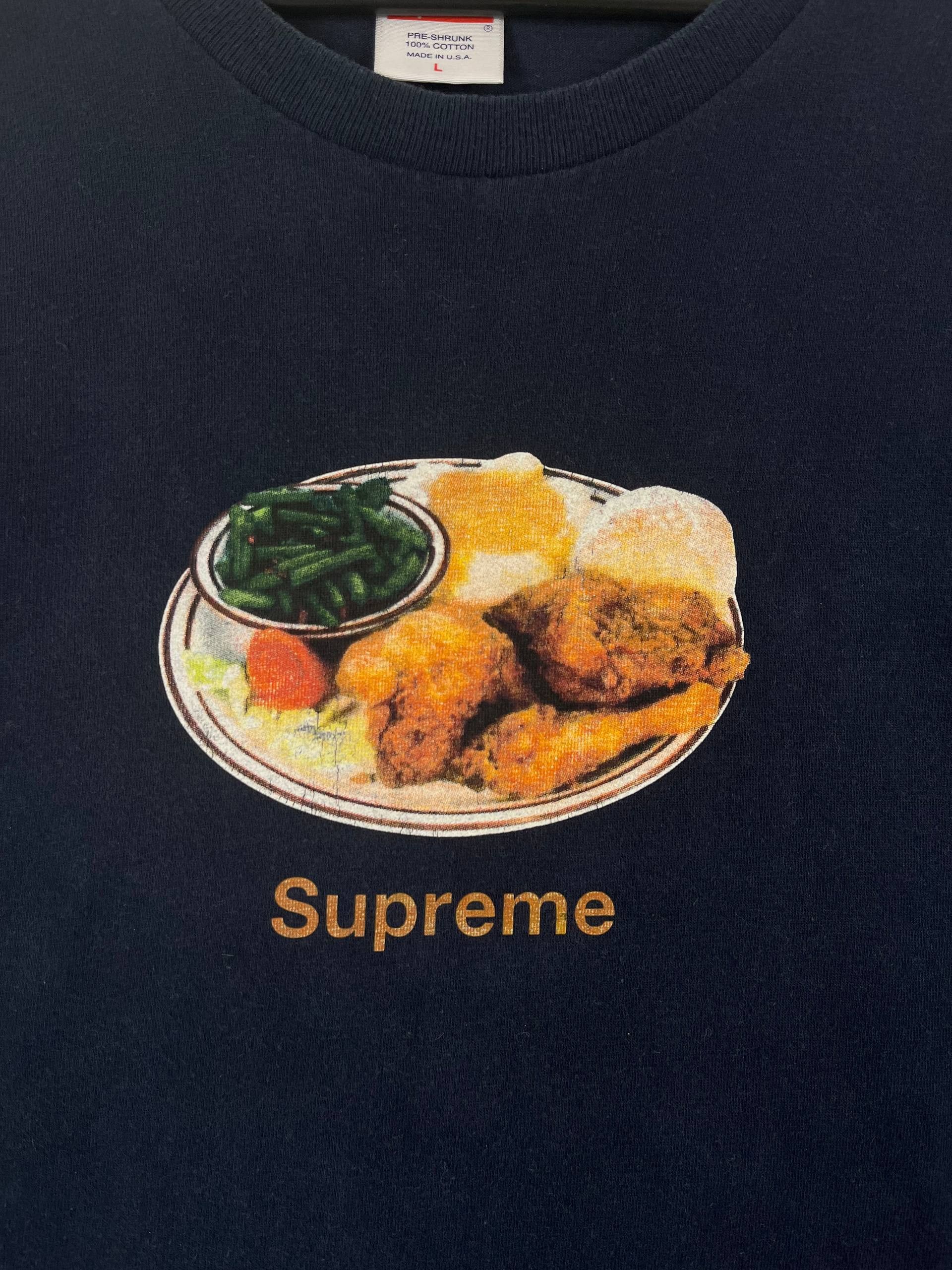Supreme Supreme Fried Chicken Tee Graphic T-Shirt Made in USA Size L Size US L / EU 52-54 / 3 - 4 Thumbnail