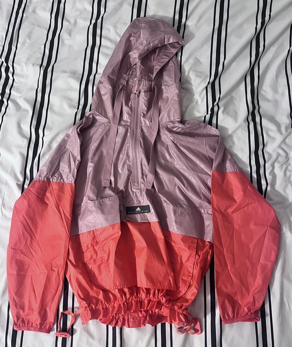 Adidas × Stella McCartney Adidas X Stella McCartney Sport Windbreaker Size XS / US 0-2 / IT 36-38 - 2 Thumbnail