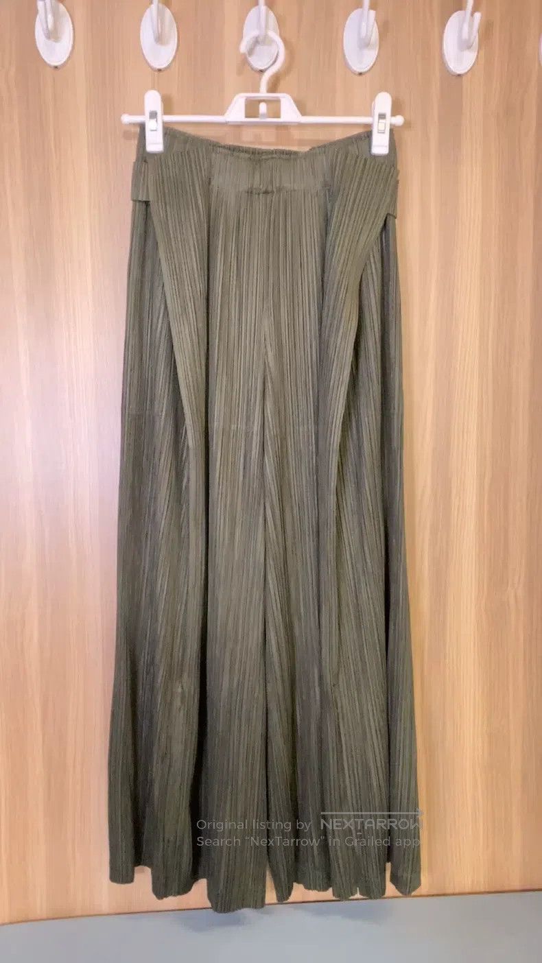 Issey Miyake Issey Miyake Gray Midi Skirt Size 25" / US 0 / IT 36 - 1 Thumbnail