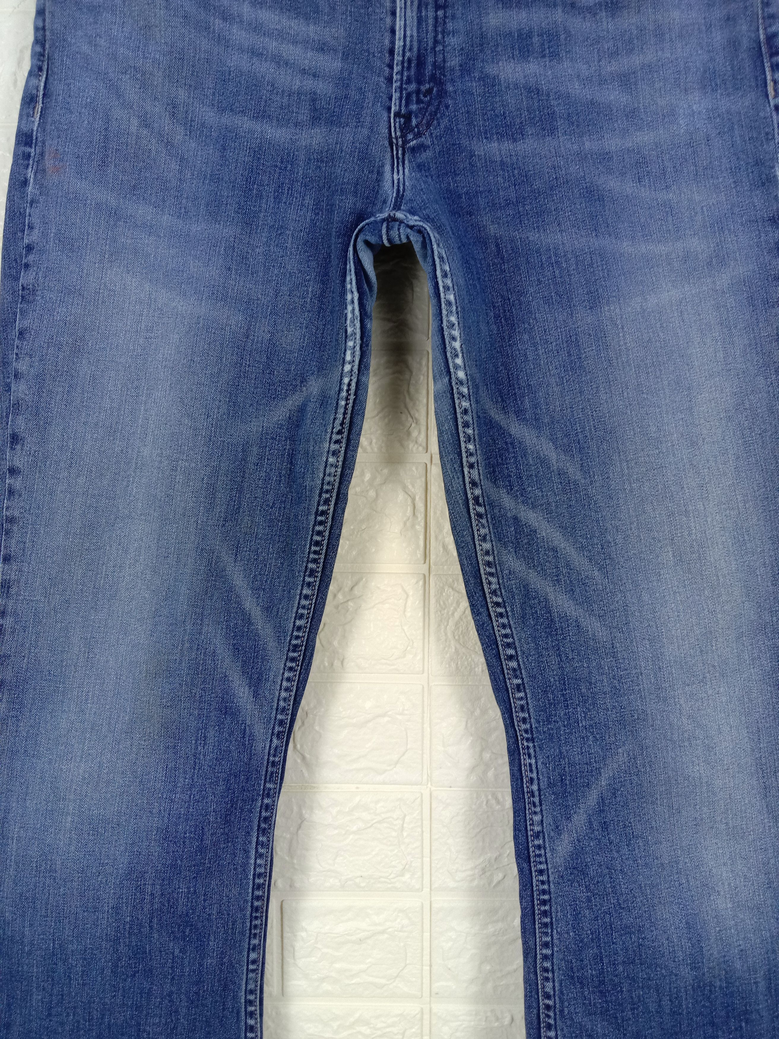 Levi's Vintage Levi's 524 Jeans Distressed Denim Size 34" / US 12 / IT 48 - 3 Thumbnail