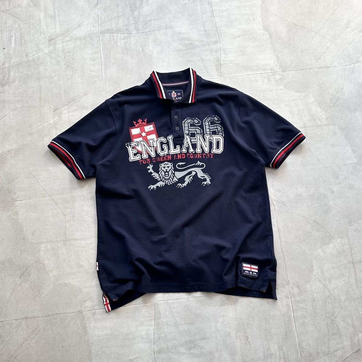 Hysteric Glamour × Undercover Y2K England Lion British Flag T Shirt Polo Galliano Vibe Size US L / EU 52-54 / 3 - 1 Thumbnail