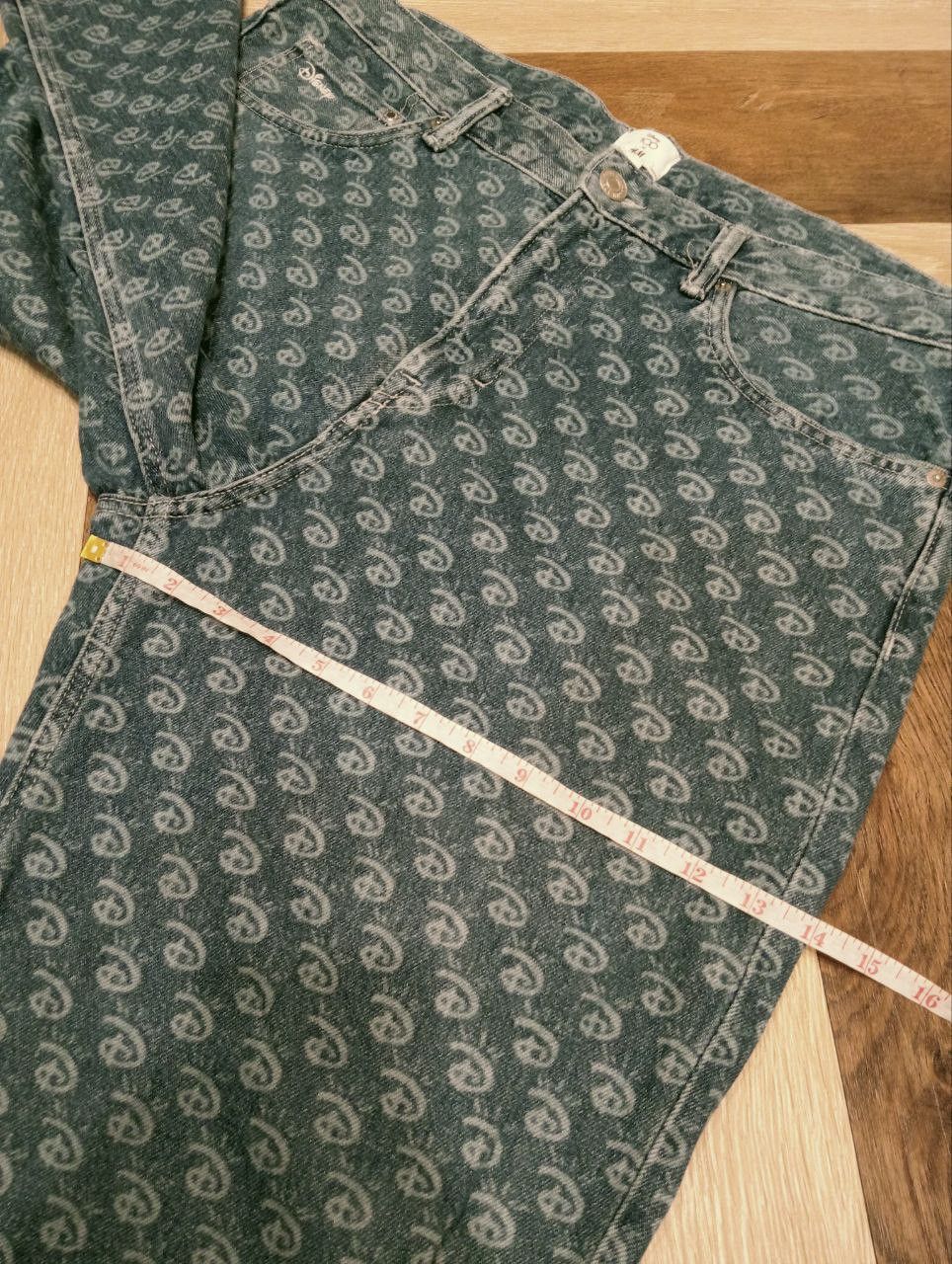 Disney DISNEY 100 X H&M MONOGRAM JEANS Size US 36 / EU 52 - 13 Thumbnail