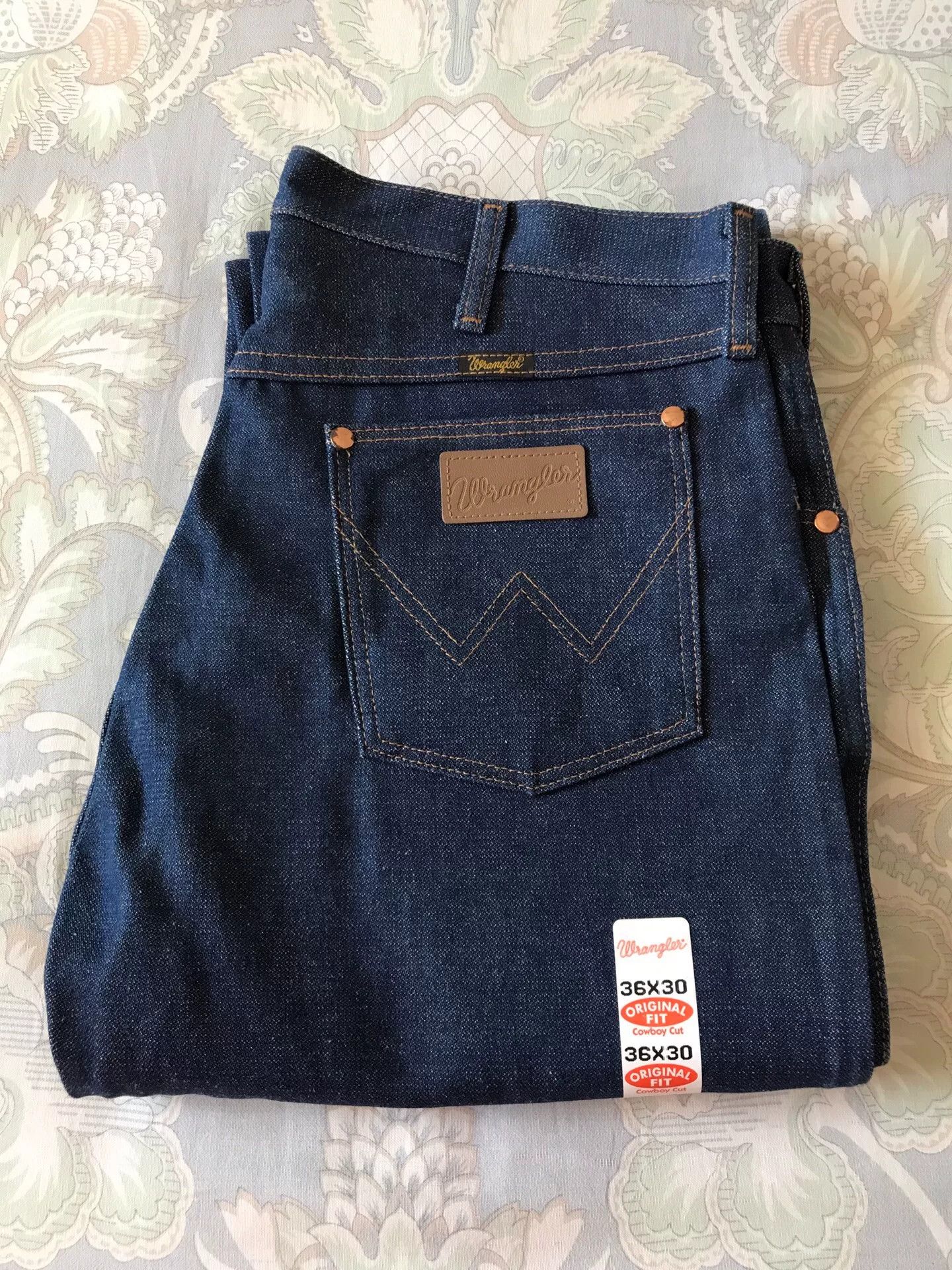 Wrangler Wrangler 13MWZ W36L30 Raw Denim Jeans Size US 36 / EU 52 - 1 Thumbnail