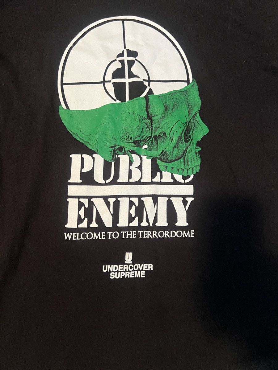 Supreme Supreme public enemy graphic tee Size US L / EU 52-54 / 3 - 2 Thumbnail