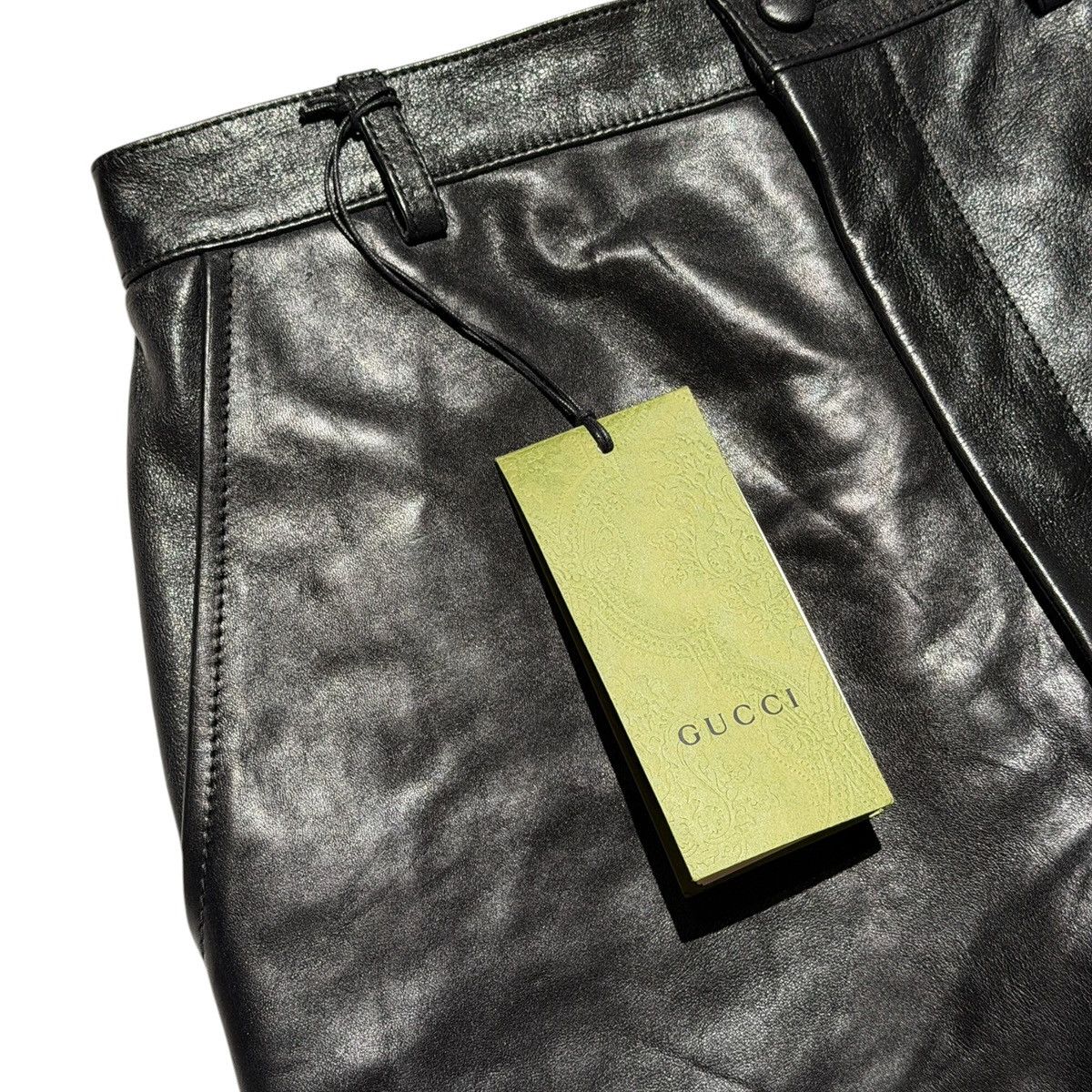 Gucci $3,000 leather glossy pant Size 26" / US 2 / IT 38 - 2 Thumbnail
