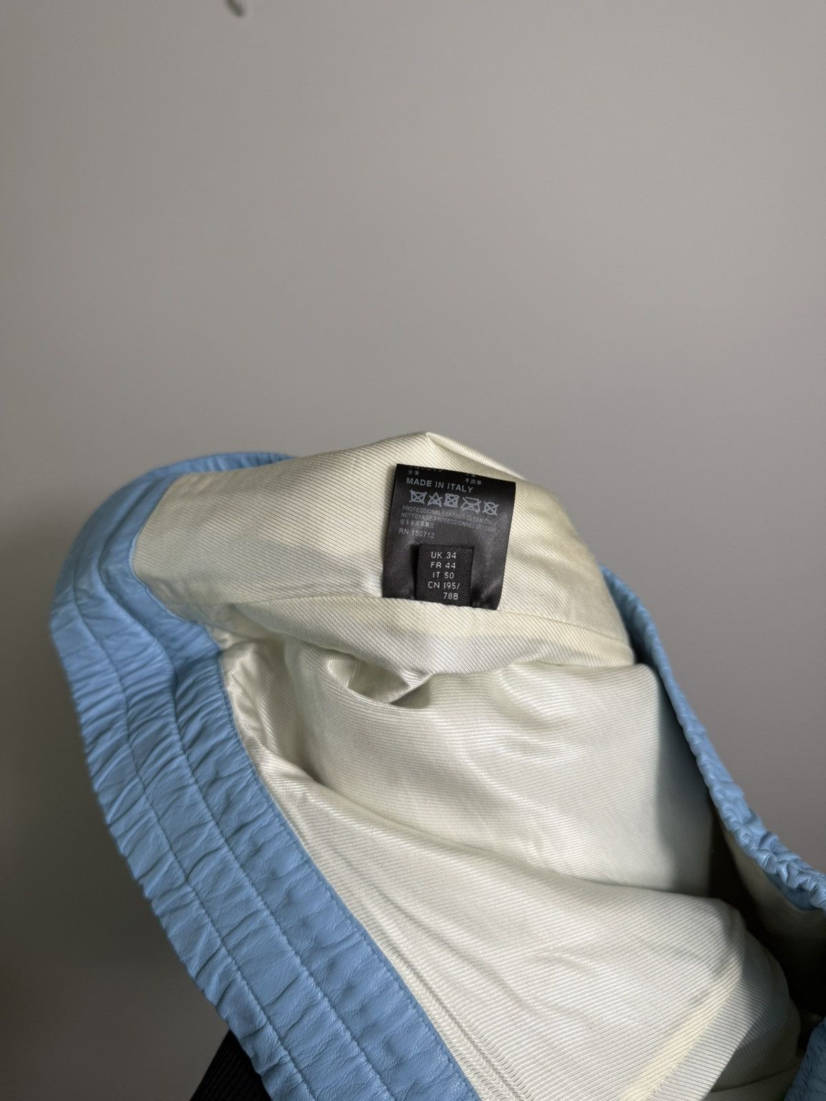 Amiri AMIRI Bandana Laser-Cut Leather Shorts in Sky Blue Size US 34 / EU 50 - 8 Thumbnail