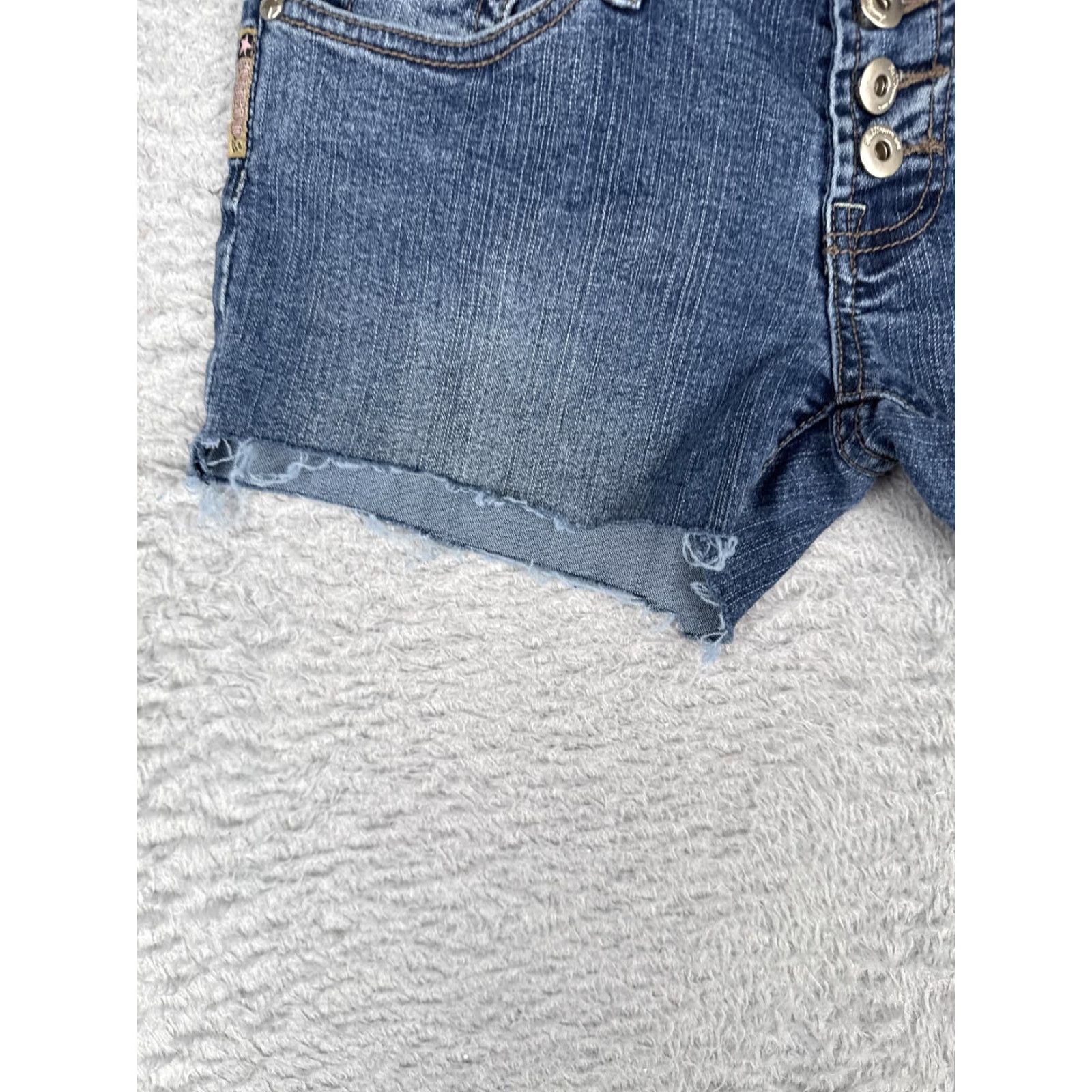 Vintage Bubblegum Shorts Womens 28 Cut-Off Denim 5-Pocket Embroidered Pockets Blue Button Fly Vintage No Size 28" / US 6 / IT 42 - 3 Thumbnail