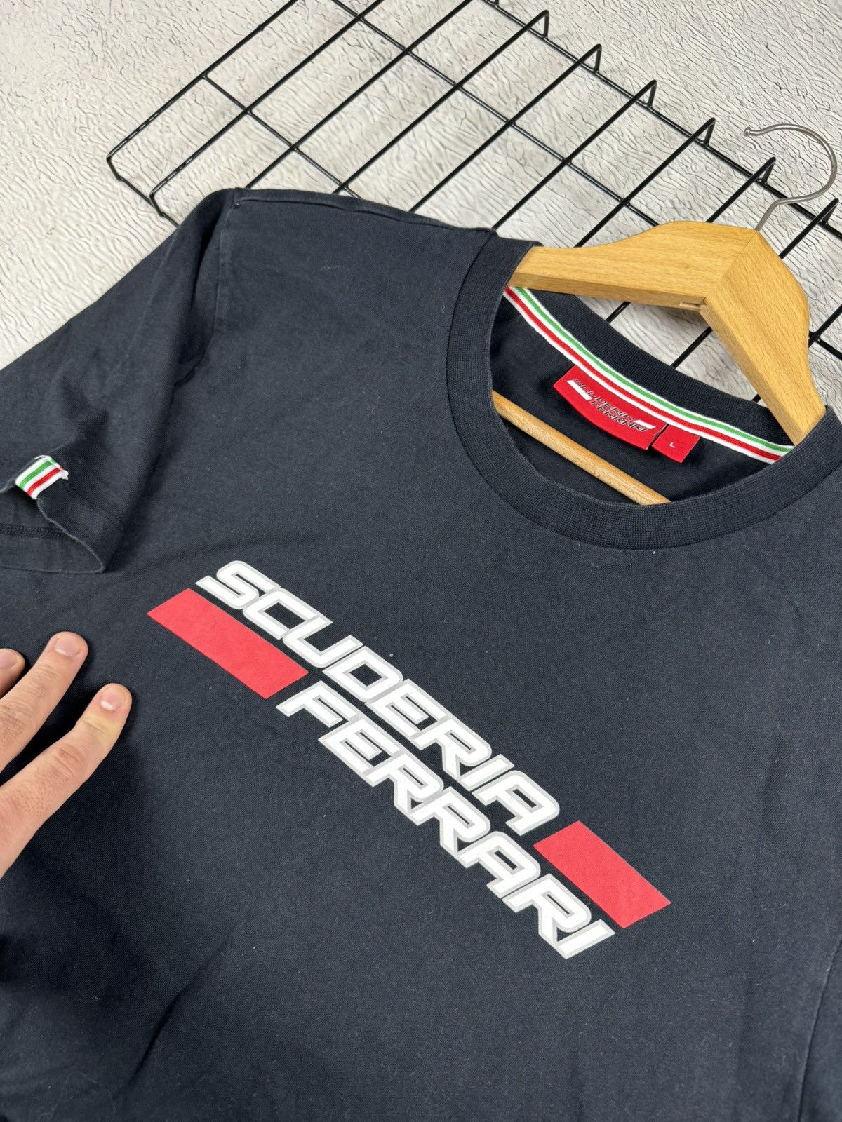 Ferrari × Formula 1 × Vintage Vintage Ferrari Scuderia Black T Shirt Racing F-1 L size Size US L / EU 52-54 / 3 - 6 Thumbnail