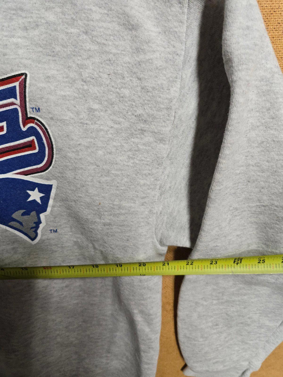 Logo 7 Vintage 90s New England Patriots Sweatshirt Sz L Logo 7 Size US L / EU 52-54 / 3 - 5 Thumbnail
