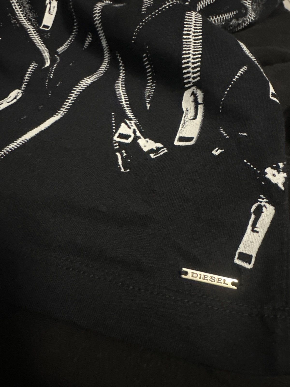 Diesel Diesel Neza Zipper Print T-Shirt Black Size US M / EU 48-50 / 2 - 6 Thumbnail