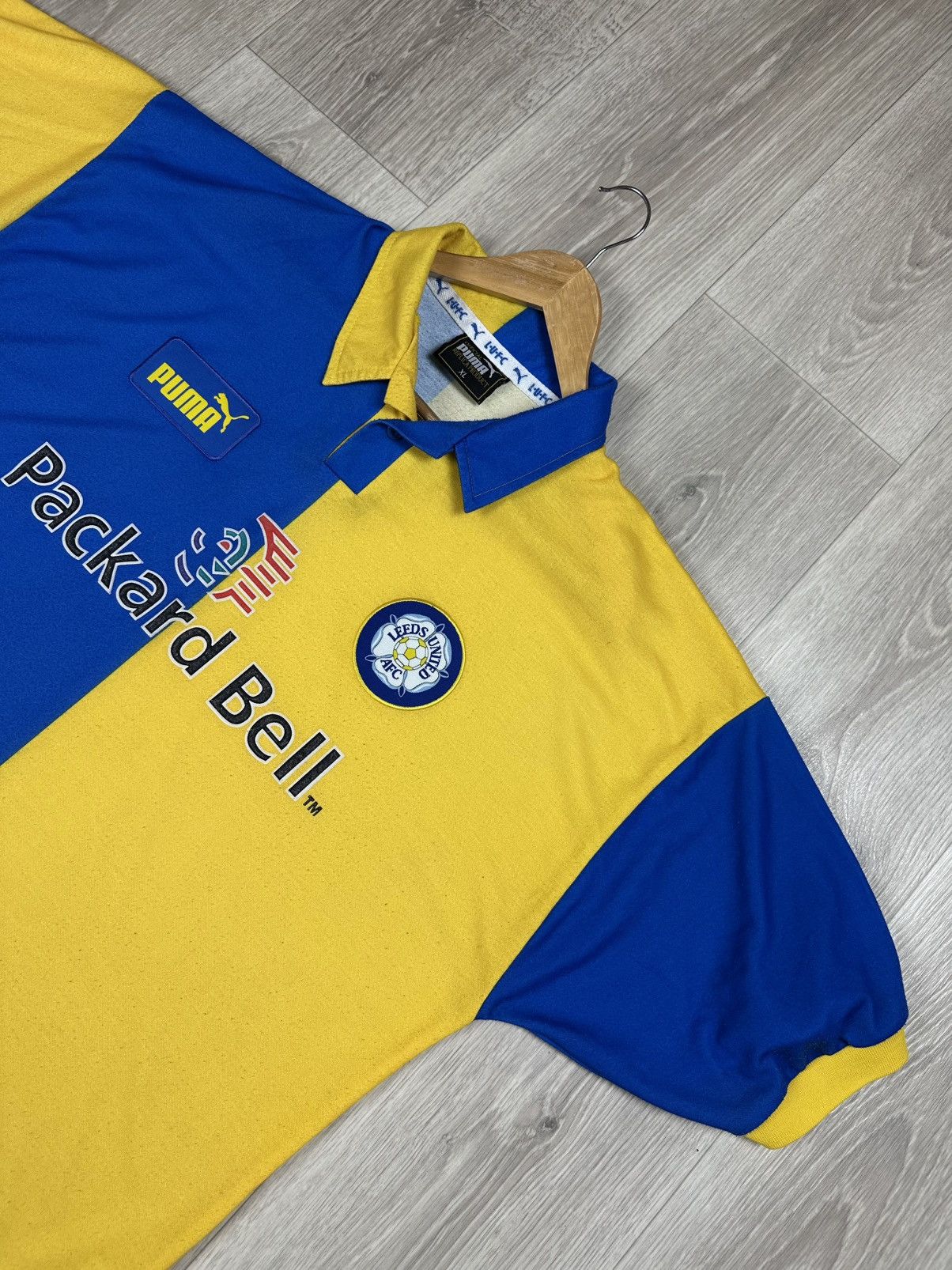 Puma LEEDS UNITED 1997 1999 Away Shirt Soccer Jersey Puma Vintage Size US XL / EU 56 / 4 - 2 Thumbnail