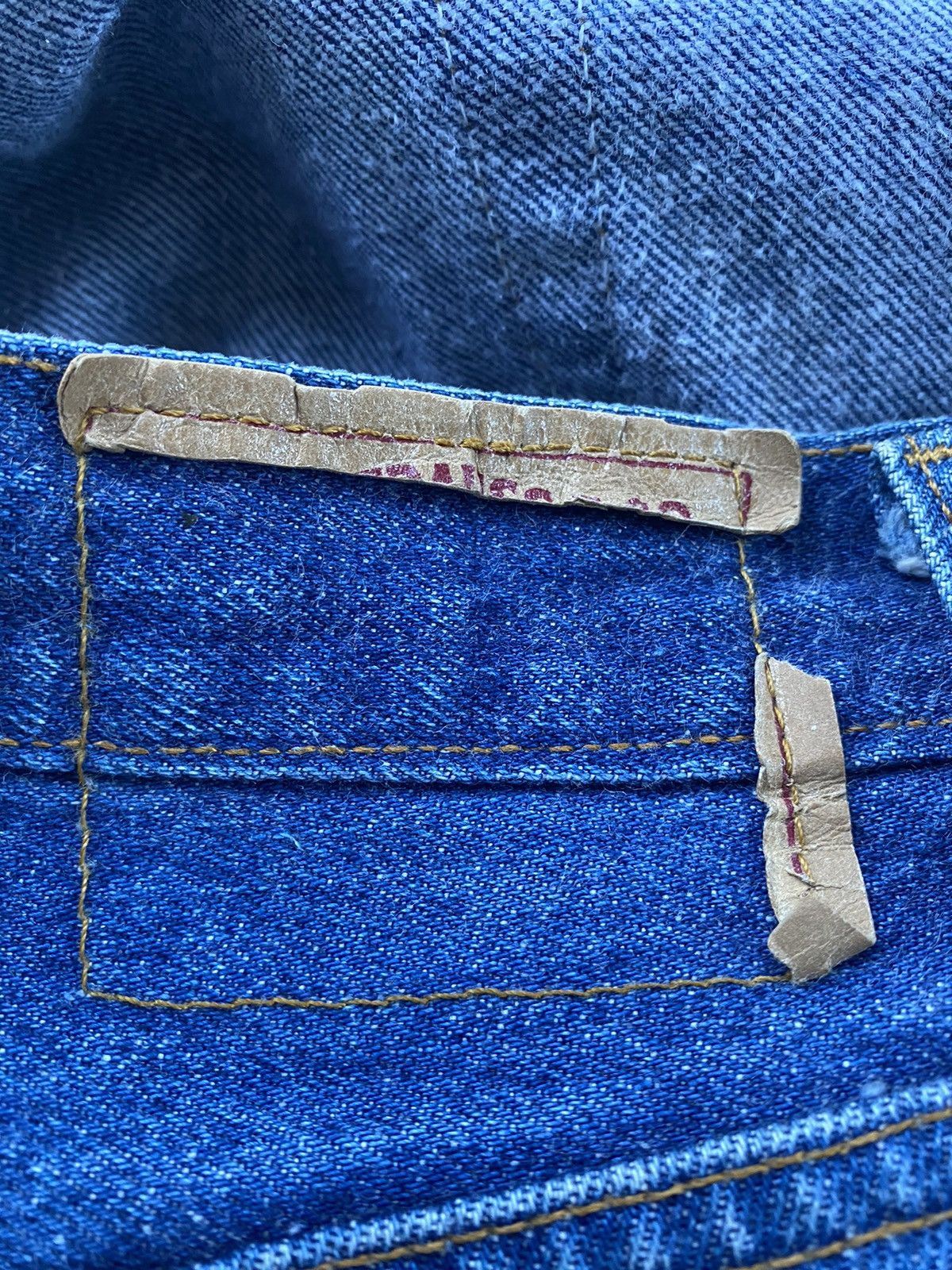 Levi's 90s Vintage Levis 501 Buttonfly Size US 34 / EU 50 - 12 Thumbnail