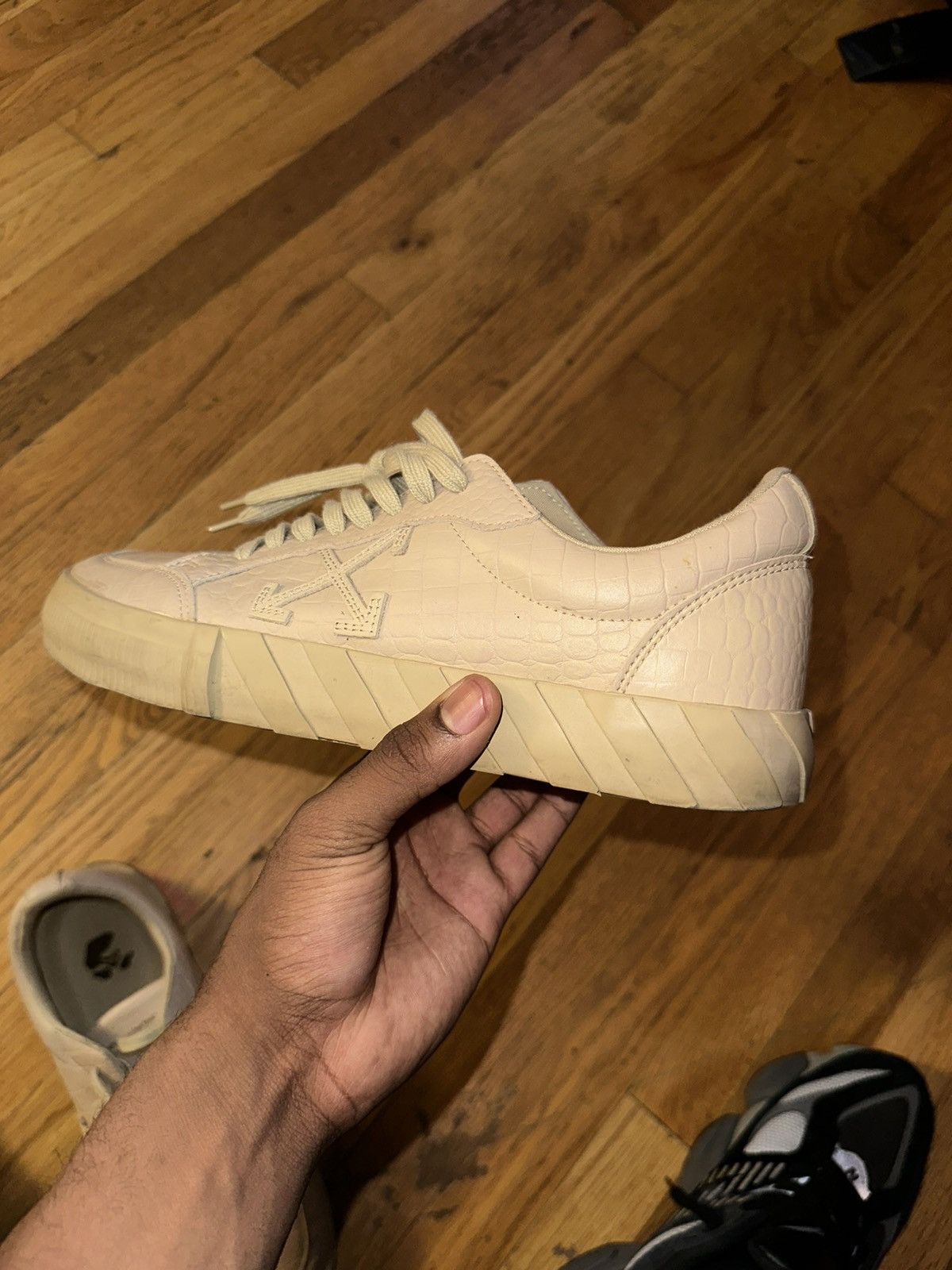 Off-White off-white low sneakers Size US 11 / EU 44 - 9 Thumbnail