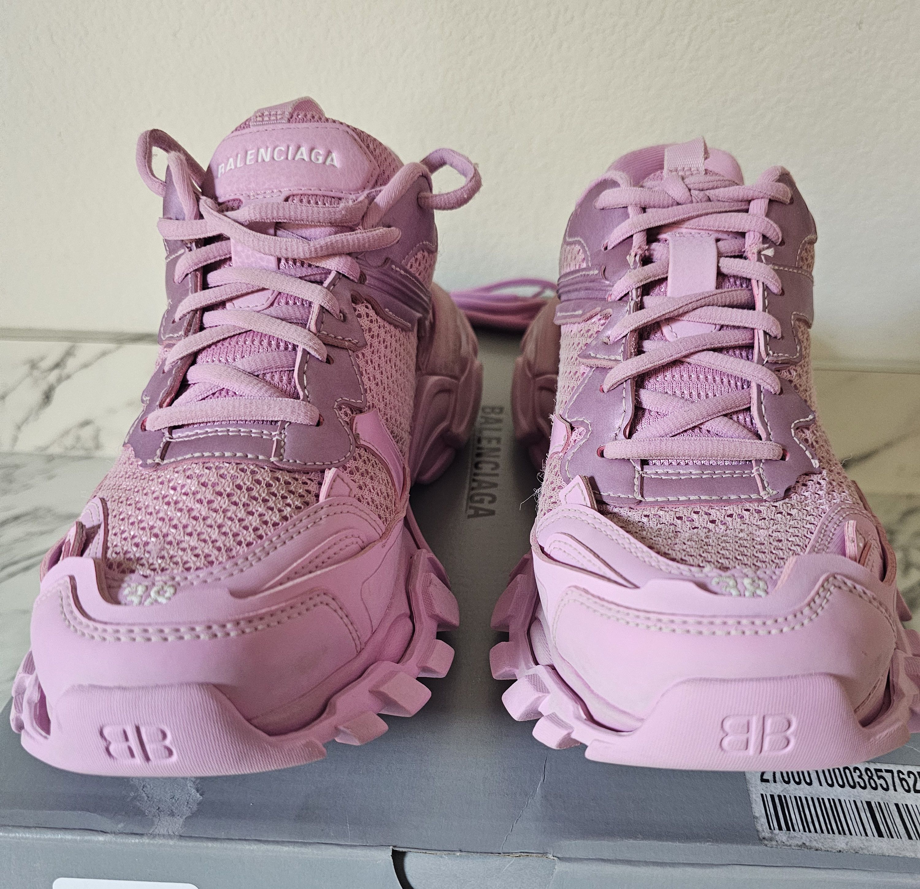 Balenciaga NEW EU 38 Balenciaga track 3 pink distressed sneakers Size US 8 / IT 38 - 8 Thumbnail