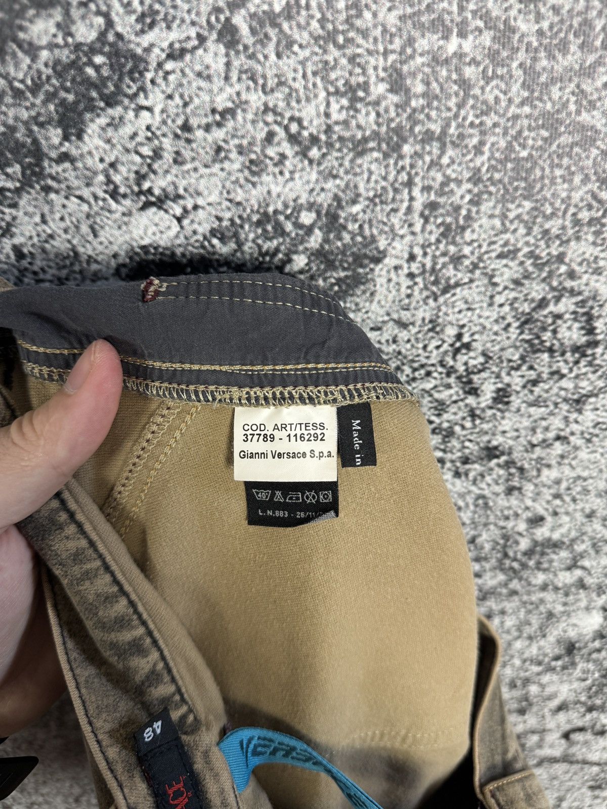 Vintage Gianni Versace Sport Jeans High Waist Straight Pants Size 48 Size US 32 / EU 48 - 9 Thumbnail