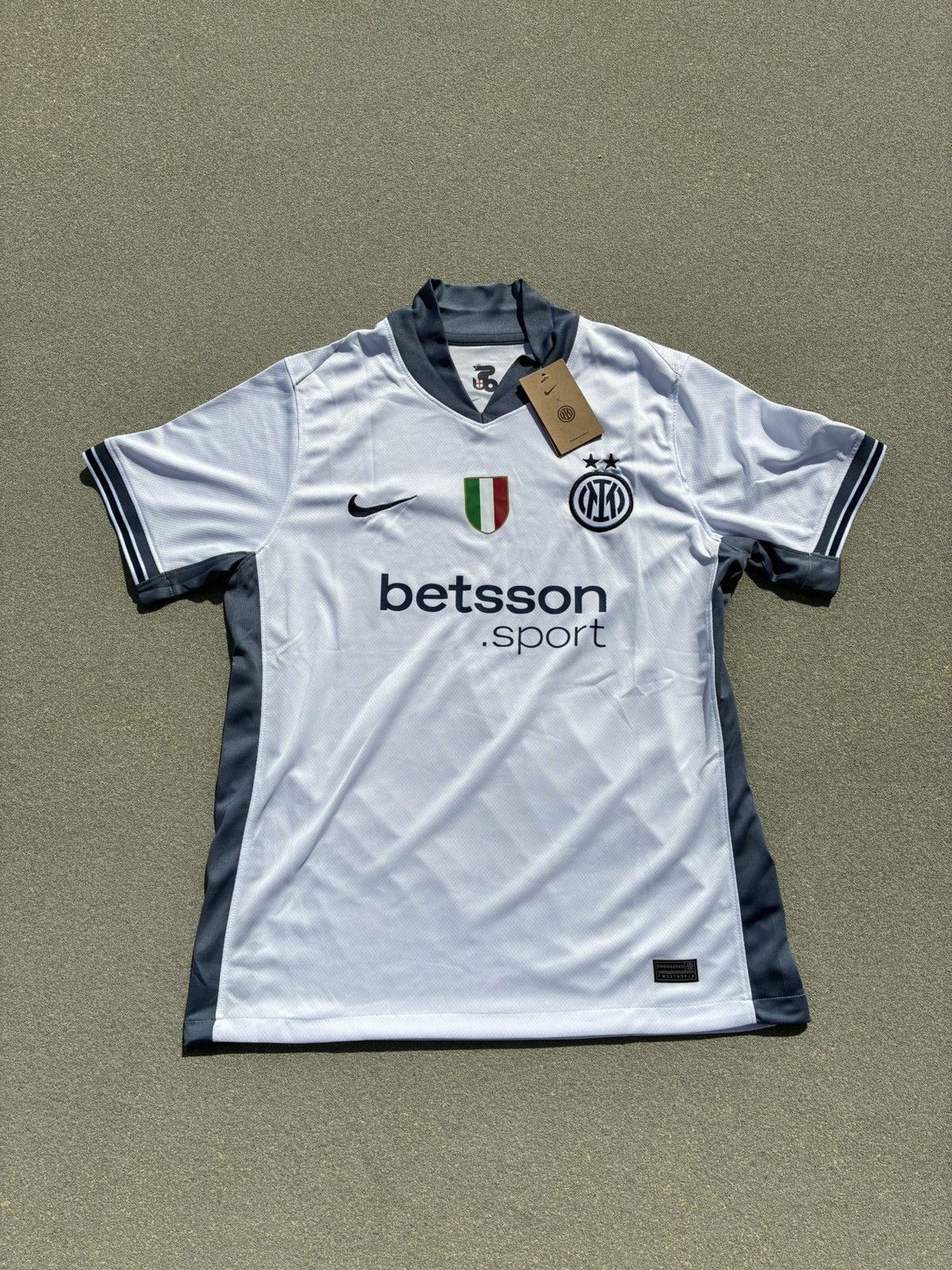 Nike Inter Milan jersey 2024/25 Size US XL / EU 56 / 4 - 1 Thumbnail