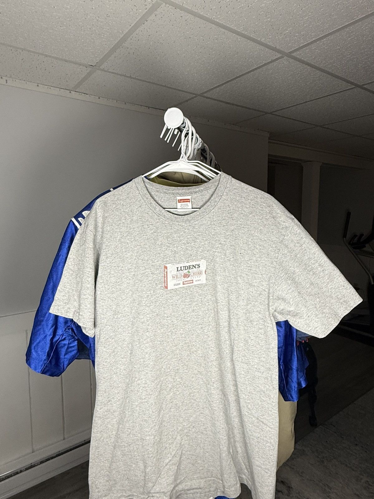 Supreme Supreme Luden’s T shirt Large Size US L / EU 52-54 / 3 - 4 Thumbnail