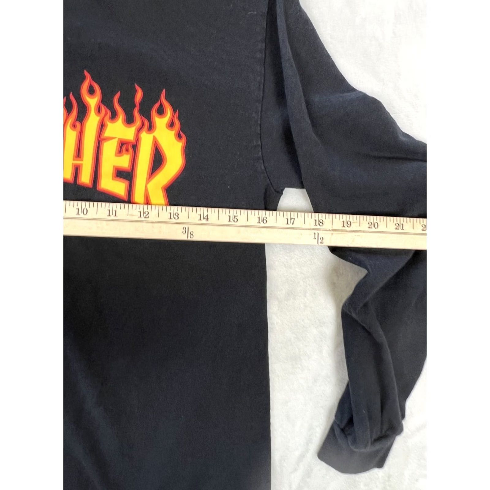 Thrasher VINTAGE Thrasher Magazine Long Sleeve T-Shirt Flame Spell Out Size Small Mens Regular Black 90s Shirt Size US S / EU 44-46 / 1 - 6 Thumbnail