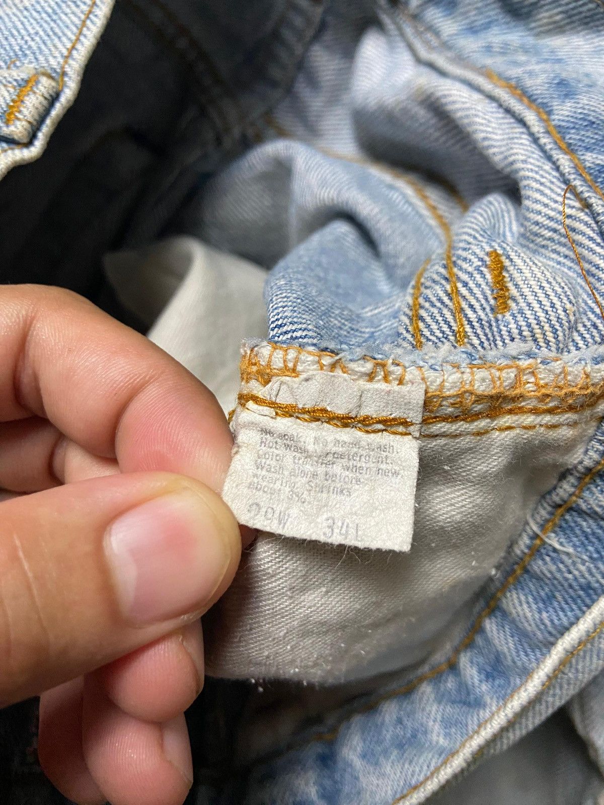 Levi's Levis Strauss Co. Light Washed Denim Jeans (165) Size US 26 / EU 42 - 8 Thumbnail