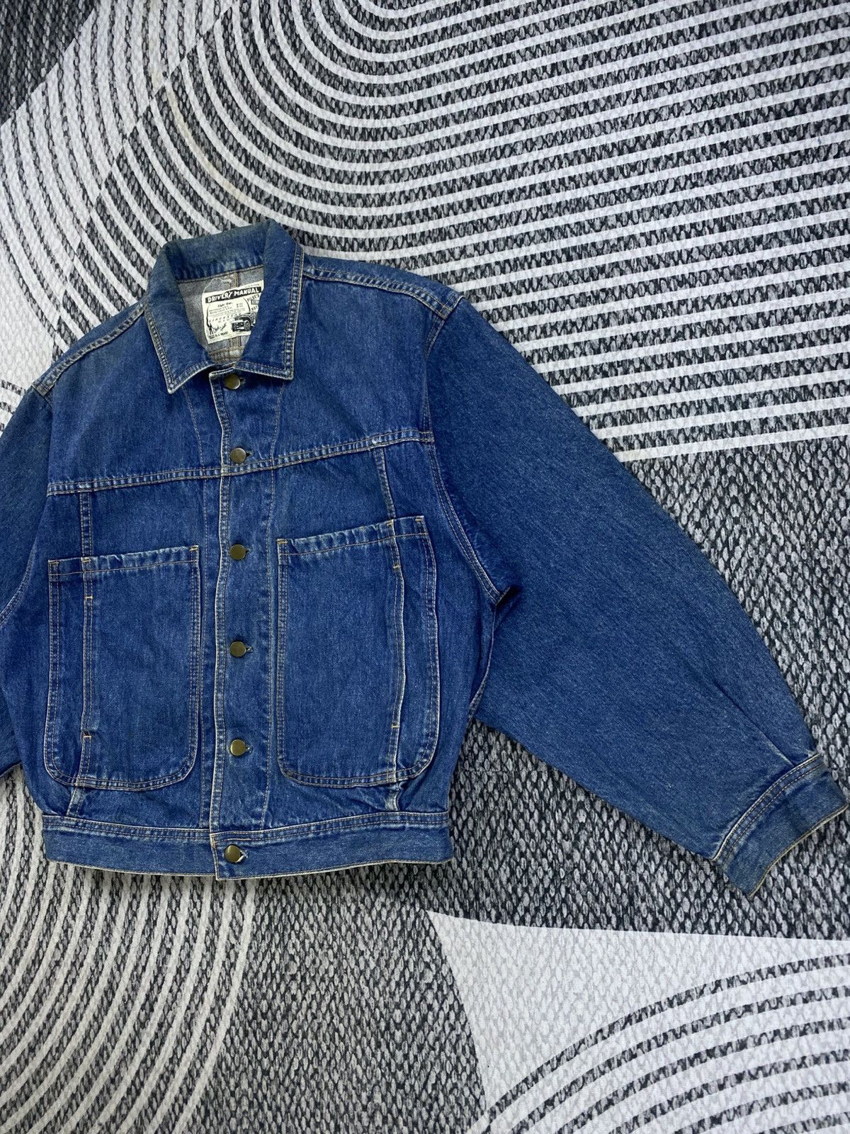 Japanese Brand Vintage 80s Driver’s Manual Rare Design Denim Jacket Size US L / EU 52-54 / 3 - 4 Thumbnail