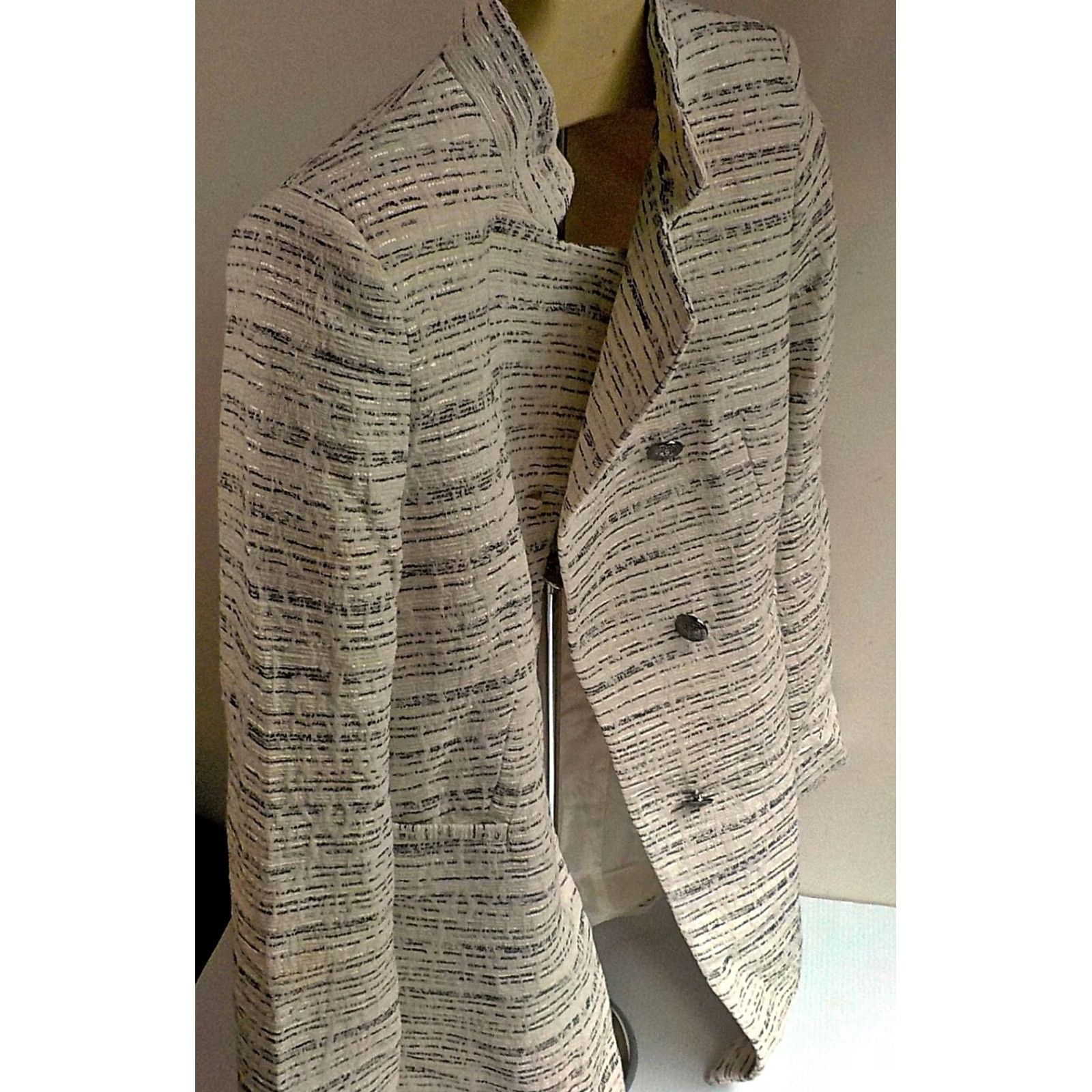 Zara ZARA BASIC Coat SIZE XS Ivory, Black, Gray Button Tweed Textured Overcoat Womens Size XS / US 0-2 / IT 36-38 - 3 Thumbnail