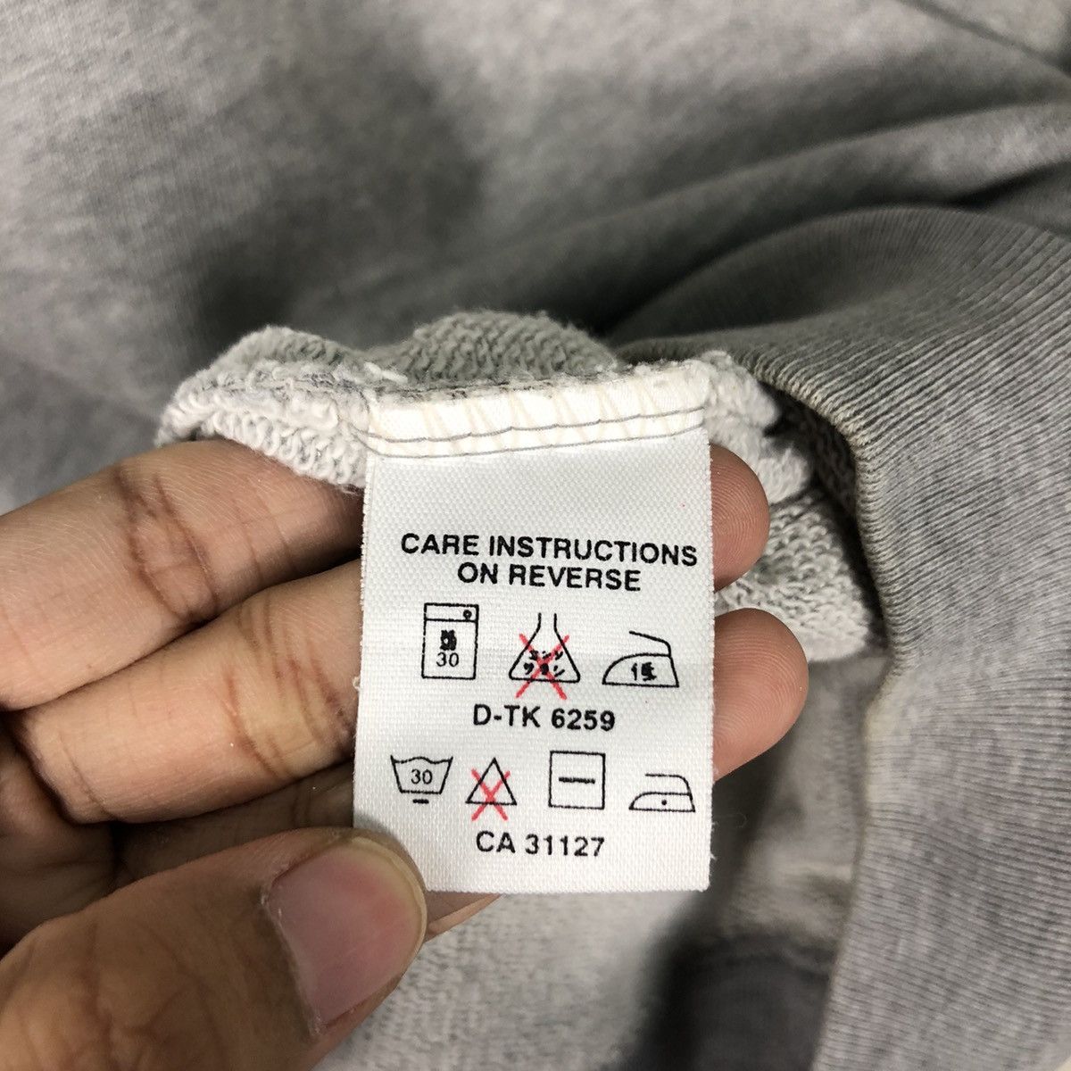 Vintage DKNY Sweatshirt Spell Out Medium Streetwear