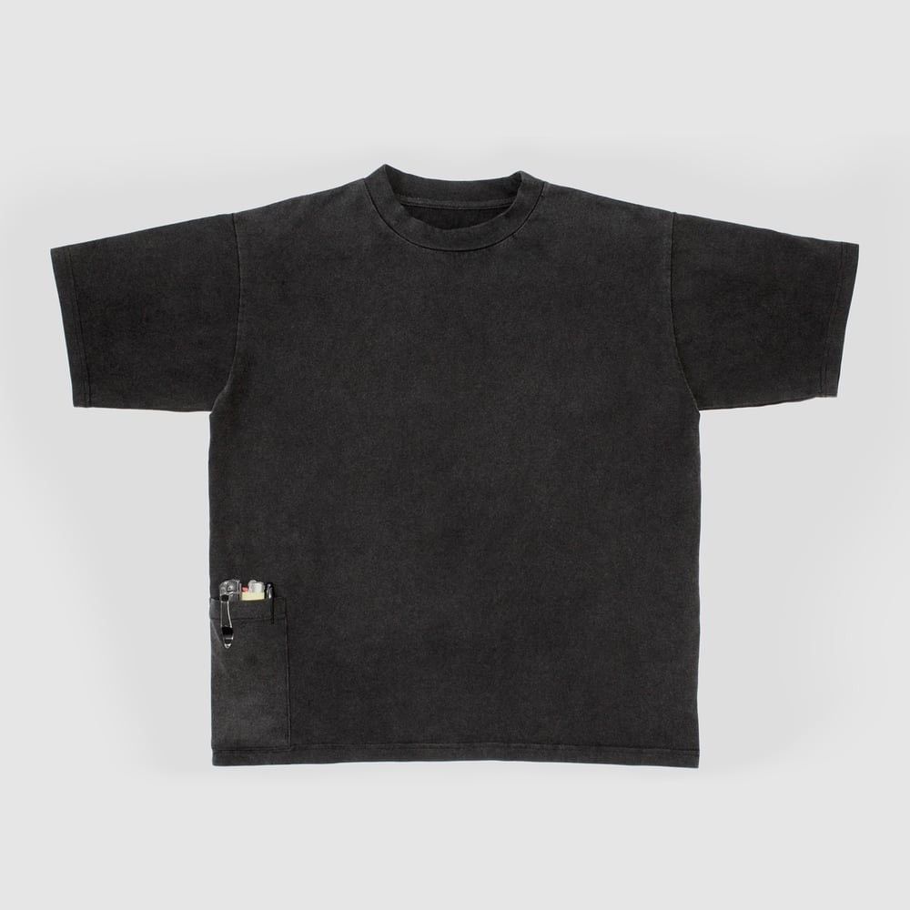 Other BOXY AMULETWARE POCKET TEE ViNTAGE WASHED BLACK ESSENTiALS Size US L / EU 52-54 / 3 - 13 Thumbnail