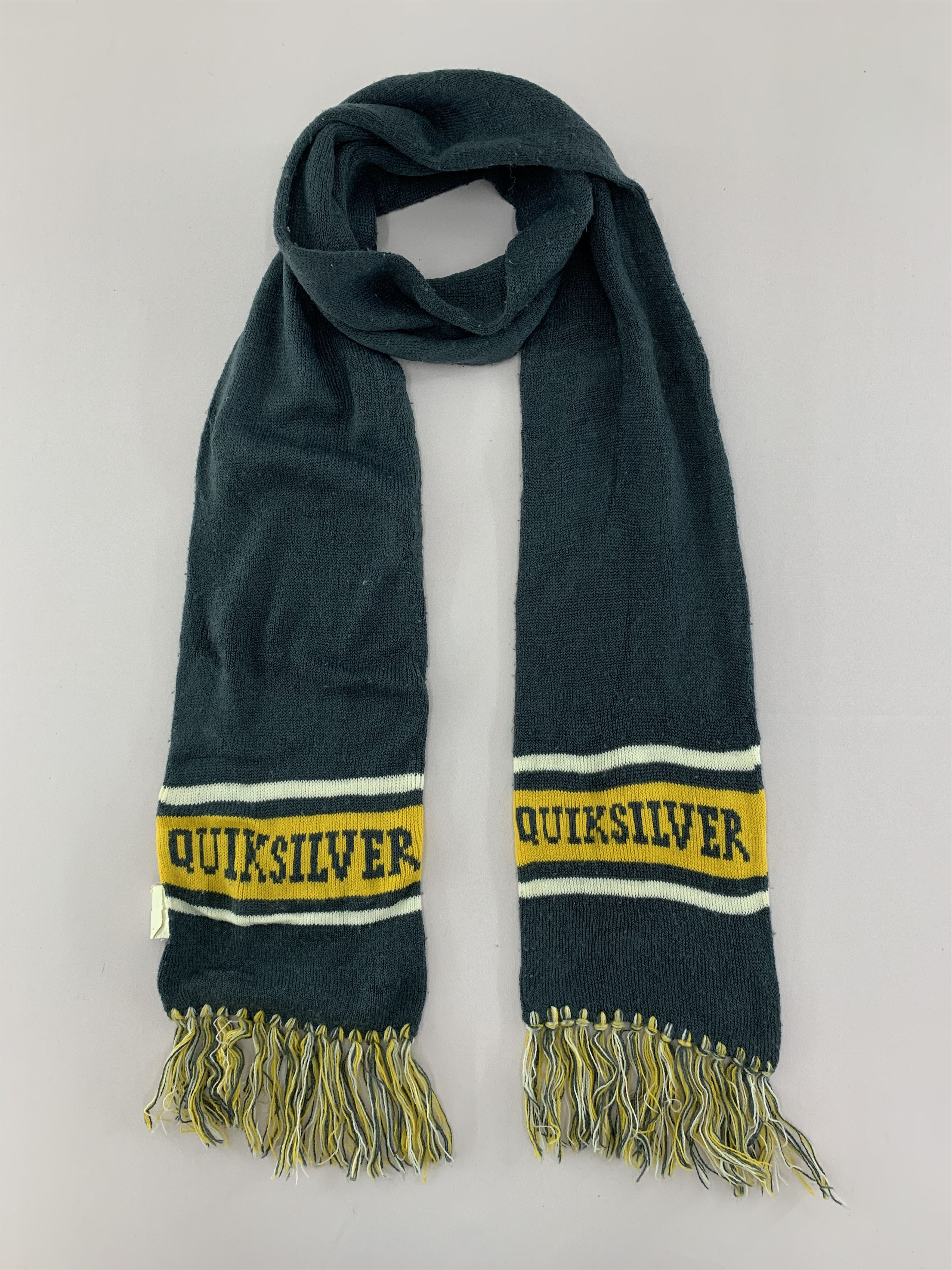 Quiksilver Quiksilver Scarf Wool Muffler Neck Wrap BL4037 Size ONE SIZE - 1 Thumbnail