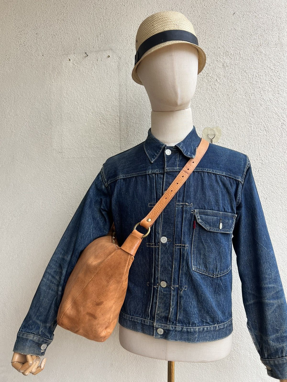 Japanese Brand × Leather CI-VA Japan Faded Patina Leather Bag Banana Size ONE SIZE - 5 Thumbnail