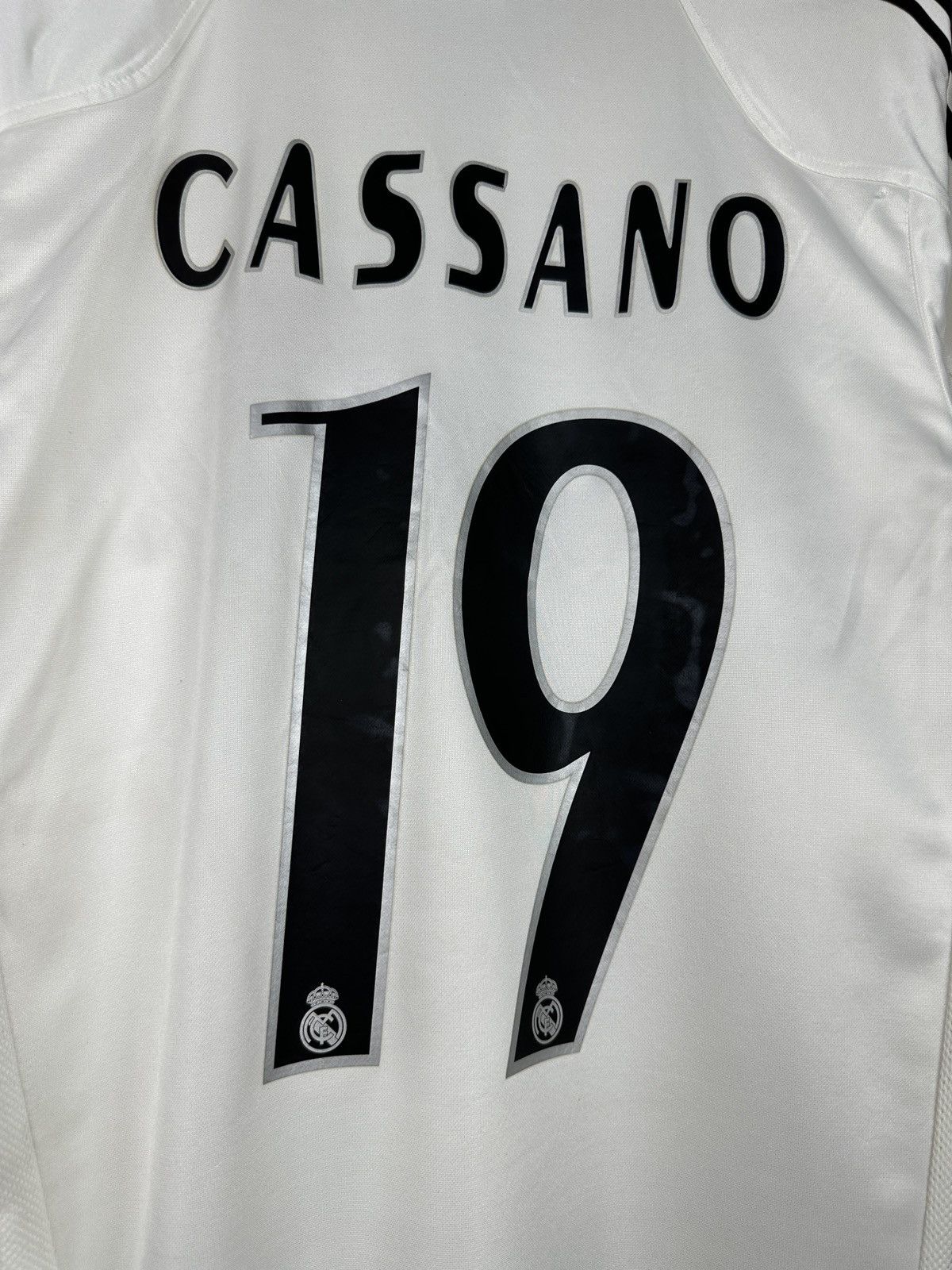Adidas #19 Cassano Real Madrid 2004 Soccer Jersey Football Shirt Size US M / EU 48-50 / 2 - 6 Thumbnail