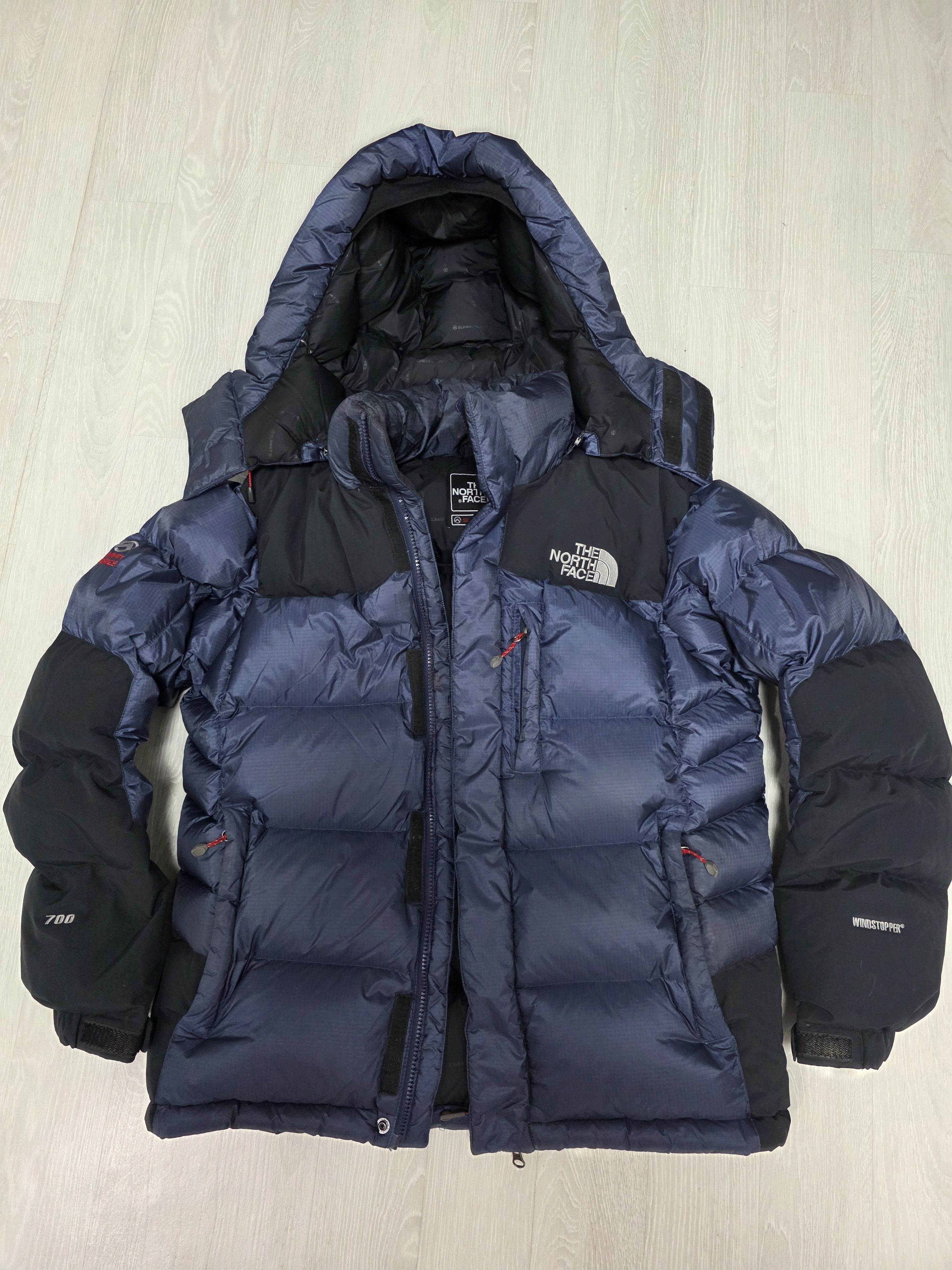 The North Face THE NORTH FACE BALTORO 700 PUFFER JACKET Size US L / EU 52-54 / 3 - 8 Thumbnail