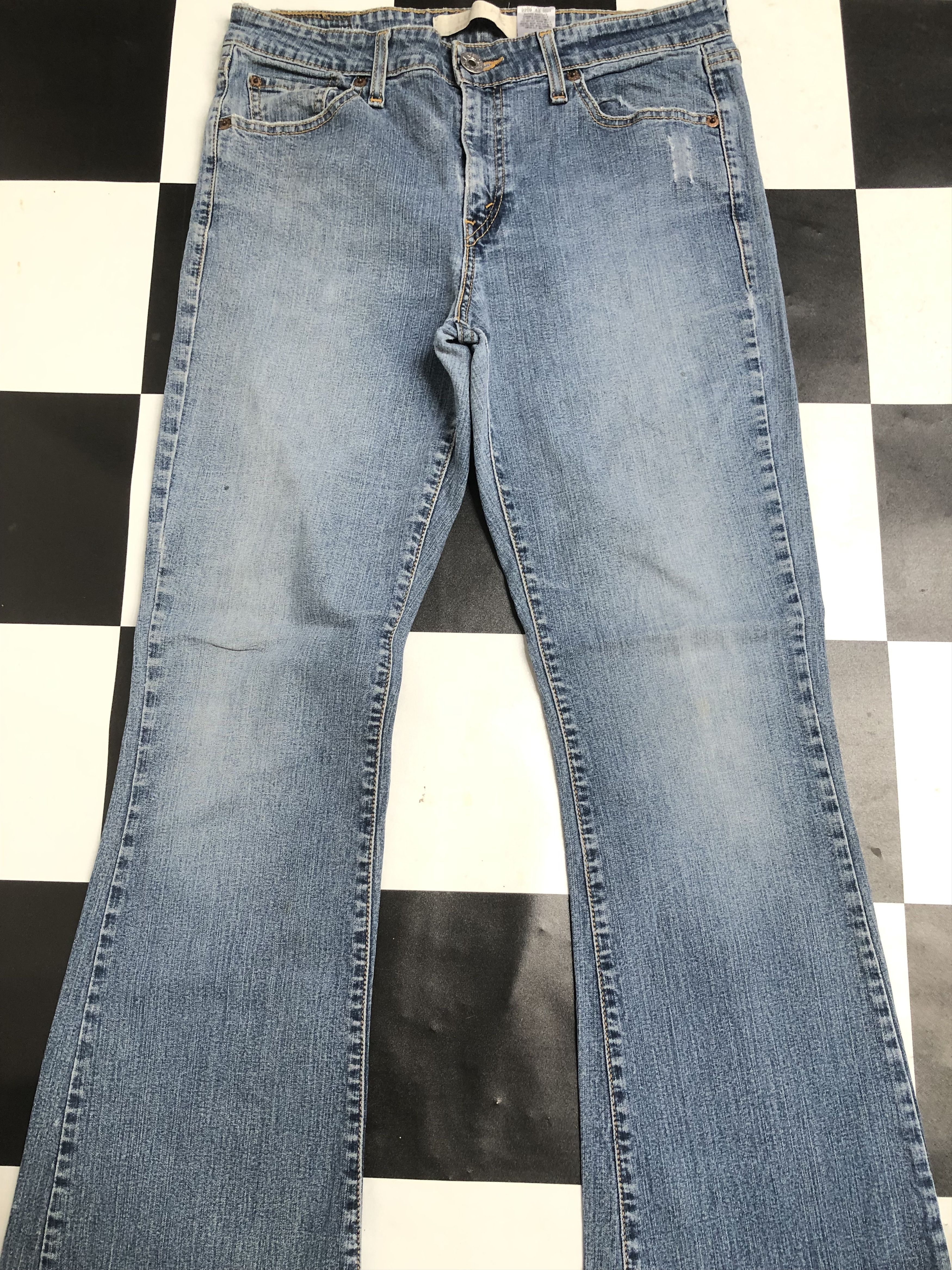 Levi's Vintage Levis 519 Low Flare Jeans 30x31- L308 Size US 30 / EU 46 - 3 Thumbnail
