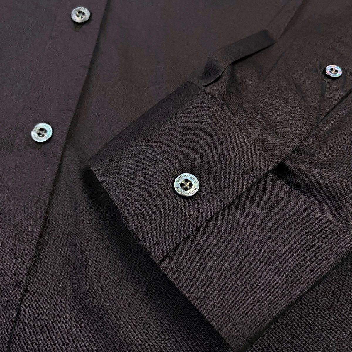 Burberry × Designer Burberry London Plain Brown Long Sleeve Button Up Shirt Size US L / EU 52-54 / 3 - 5 Thumbnail