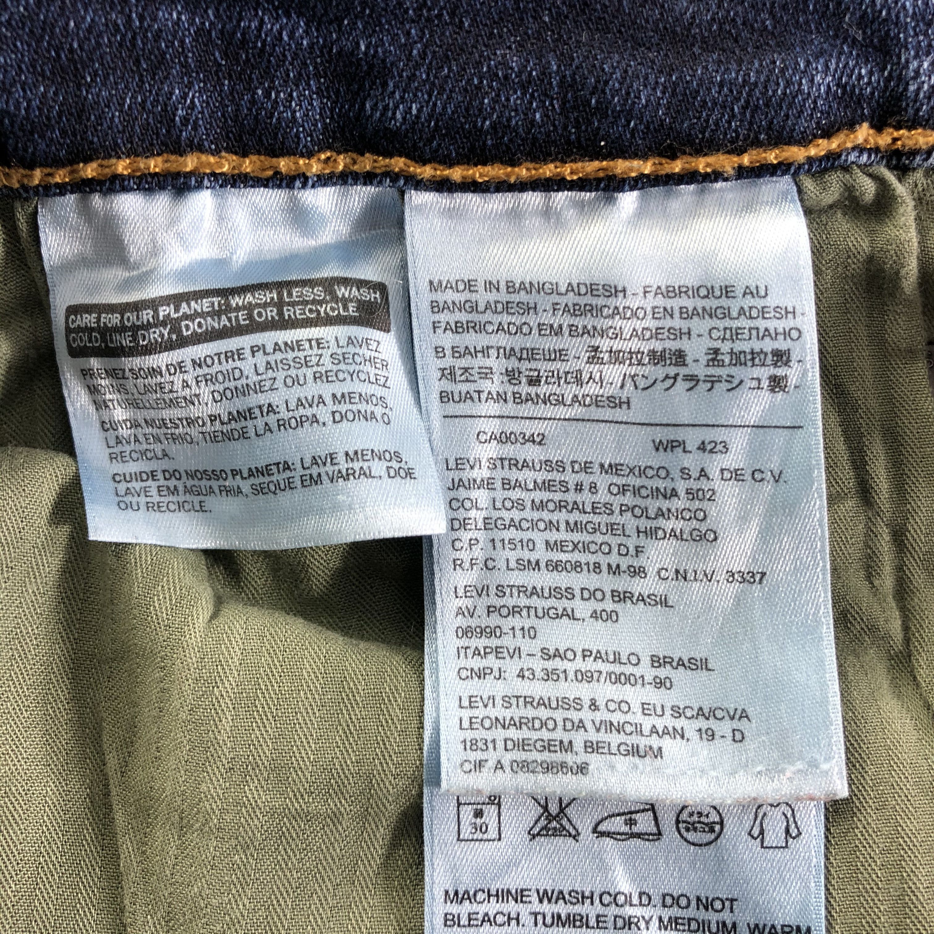 Levi's Vintage Blue Wash Levis 504 Jeans-J3692 Size US 35 - 11 Thumbnail