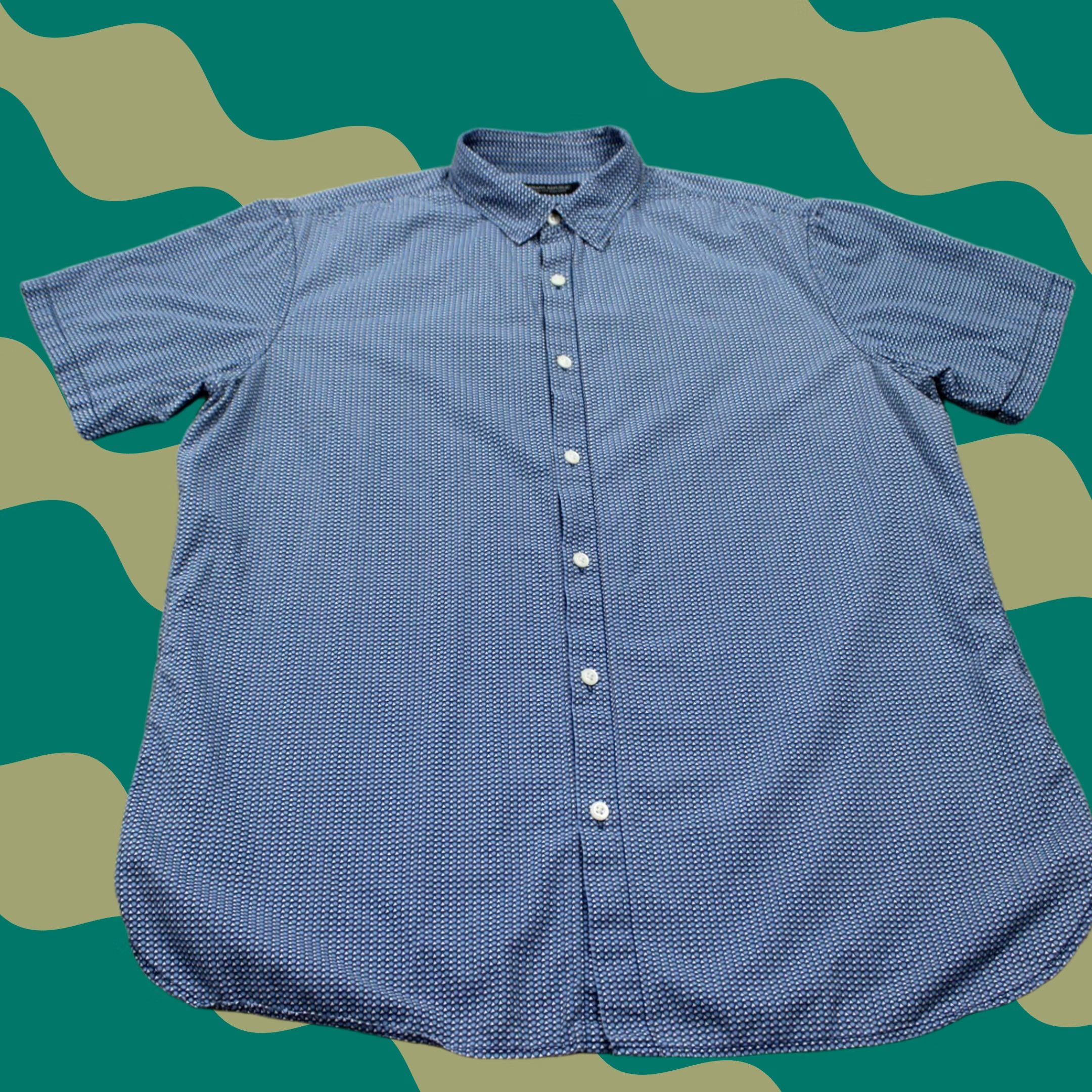 Banana Republic Banana Republic Mens Large Blue Custom 078 Wash Camden Fit Short Sleeve Size US L / EU 52-54 / 3 - 1 Thumbnail