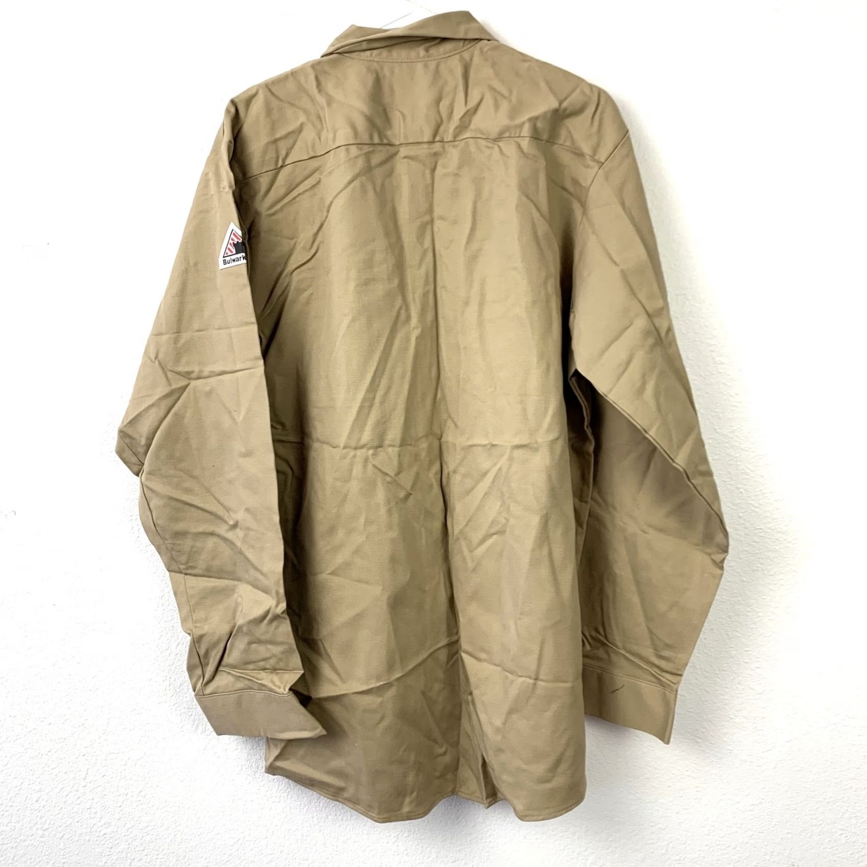 Vintage Bulwark Excel FR Flame Resistant Work Shirt Men's Large Regular Khaki Tan Size US L / EU 52-54 / 3 - 6 Thumbnail