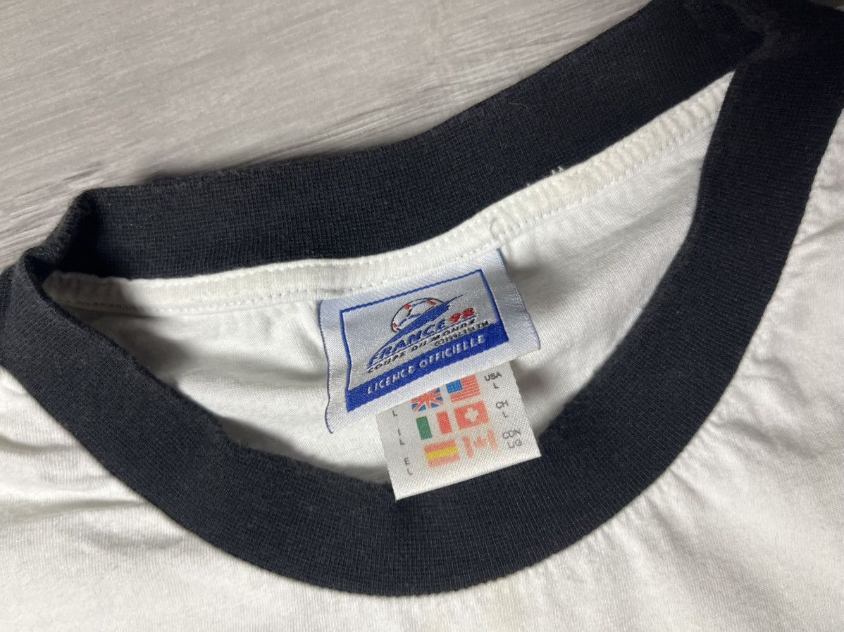 Band Tees Vintage Deutschland coupe du monde Tshirt 98 size Large Size US L / EU 52-54 / 3 - 4 Thumbnail