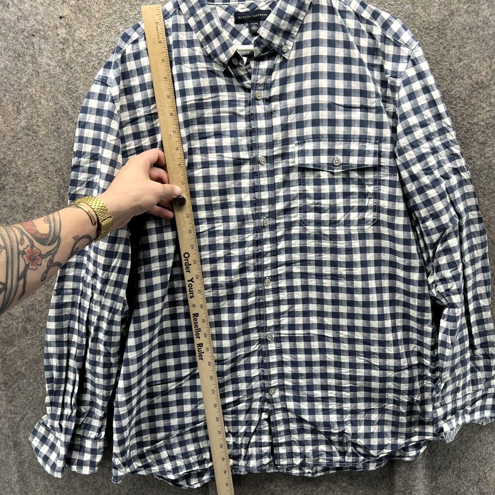 Banana Republic Banana Republic Shirt Mens XL Blue White Gingham Button-Down Long Sleeve Cotton Size US XL / EU 56 / 4 - 6 Thumbnail