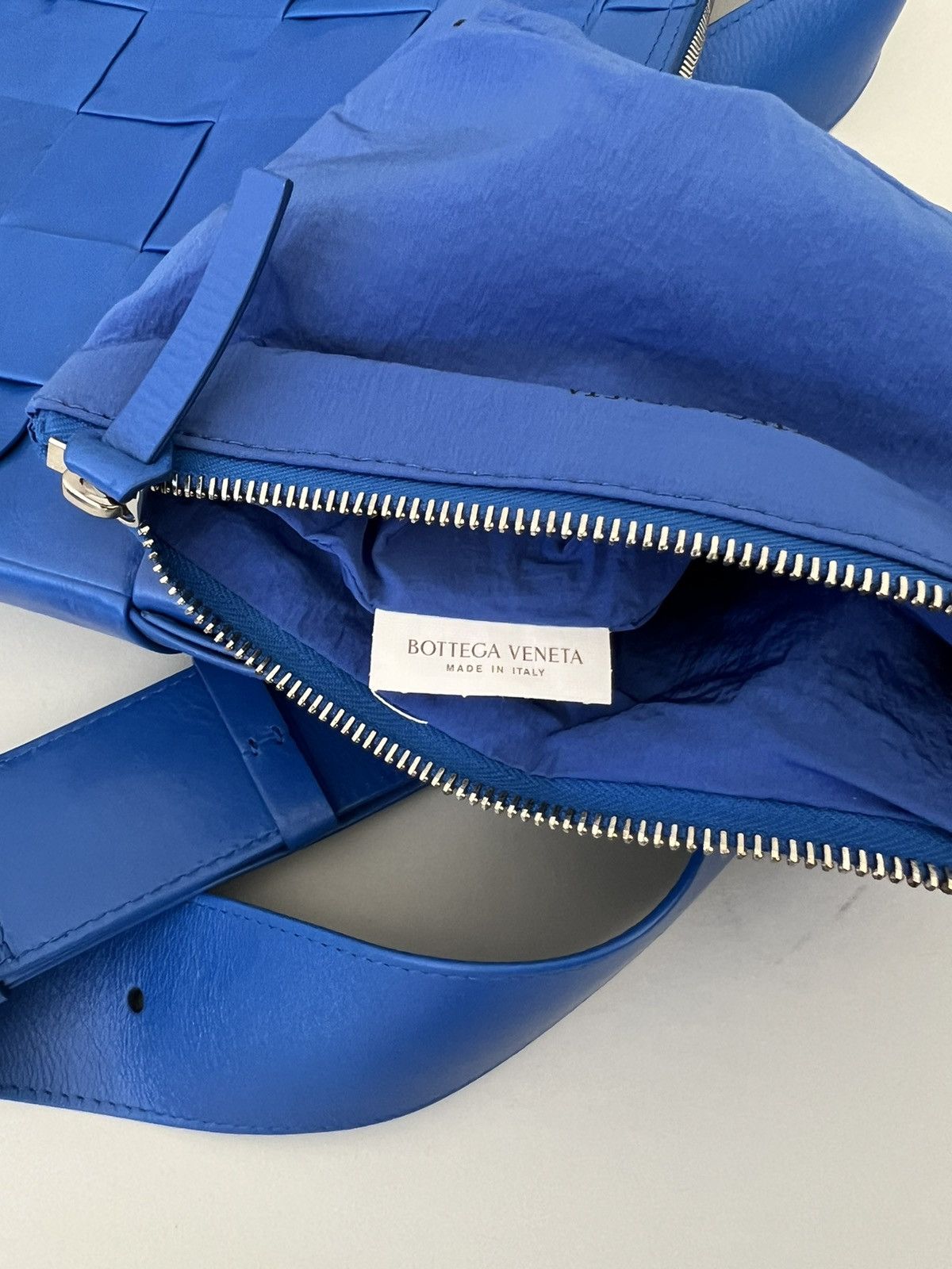 Bottega Veneta Bottega Veneta Blue Paper Cassette Messenger Bag Size ONE SIZE - 6 Thumbnail
