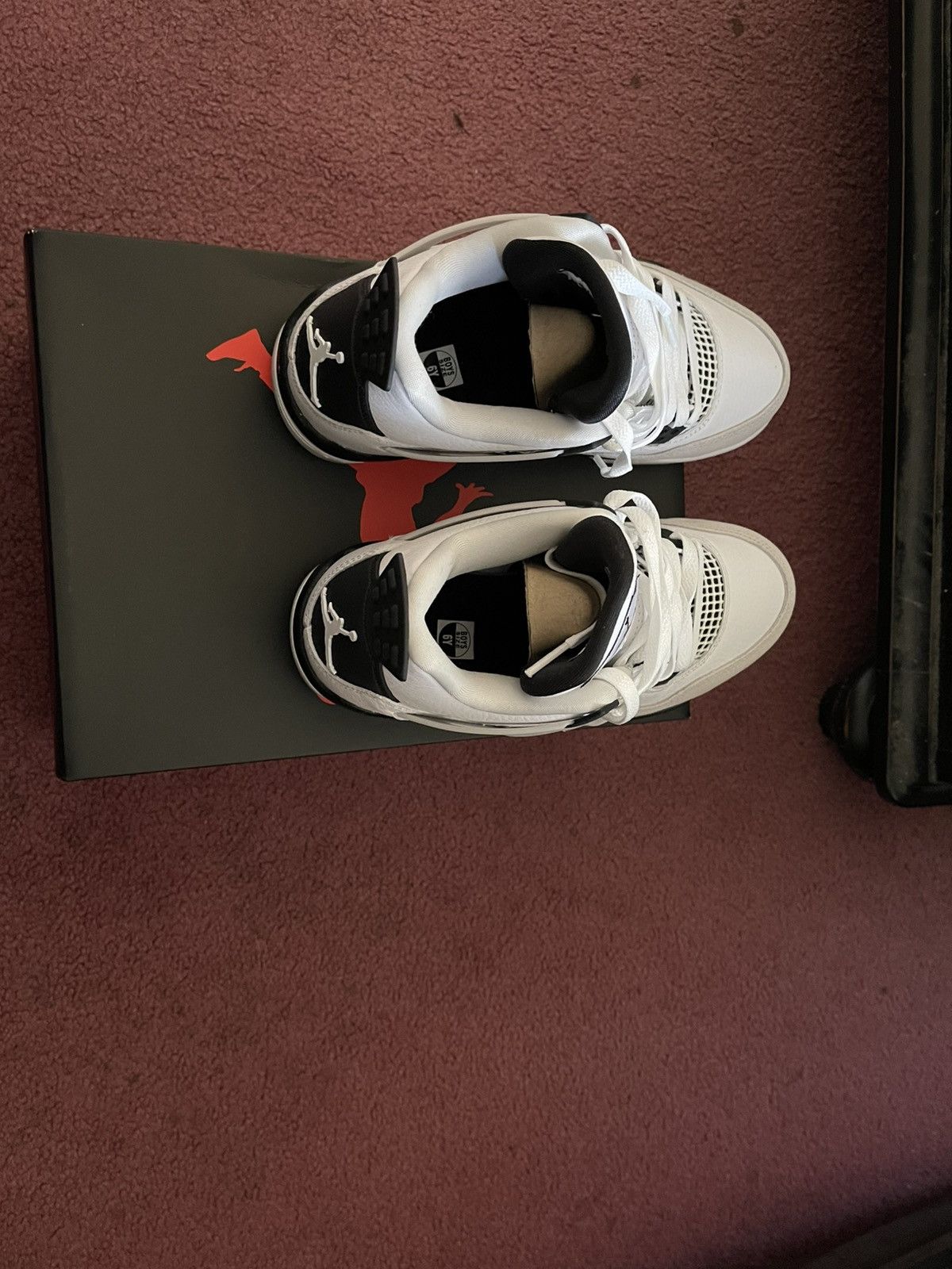 Nike Unisex air jordan 4 retro (GS) brand new with boxes Size US 6 / EU 39 - 4 Thumbnail