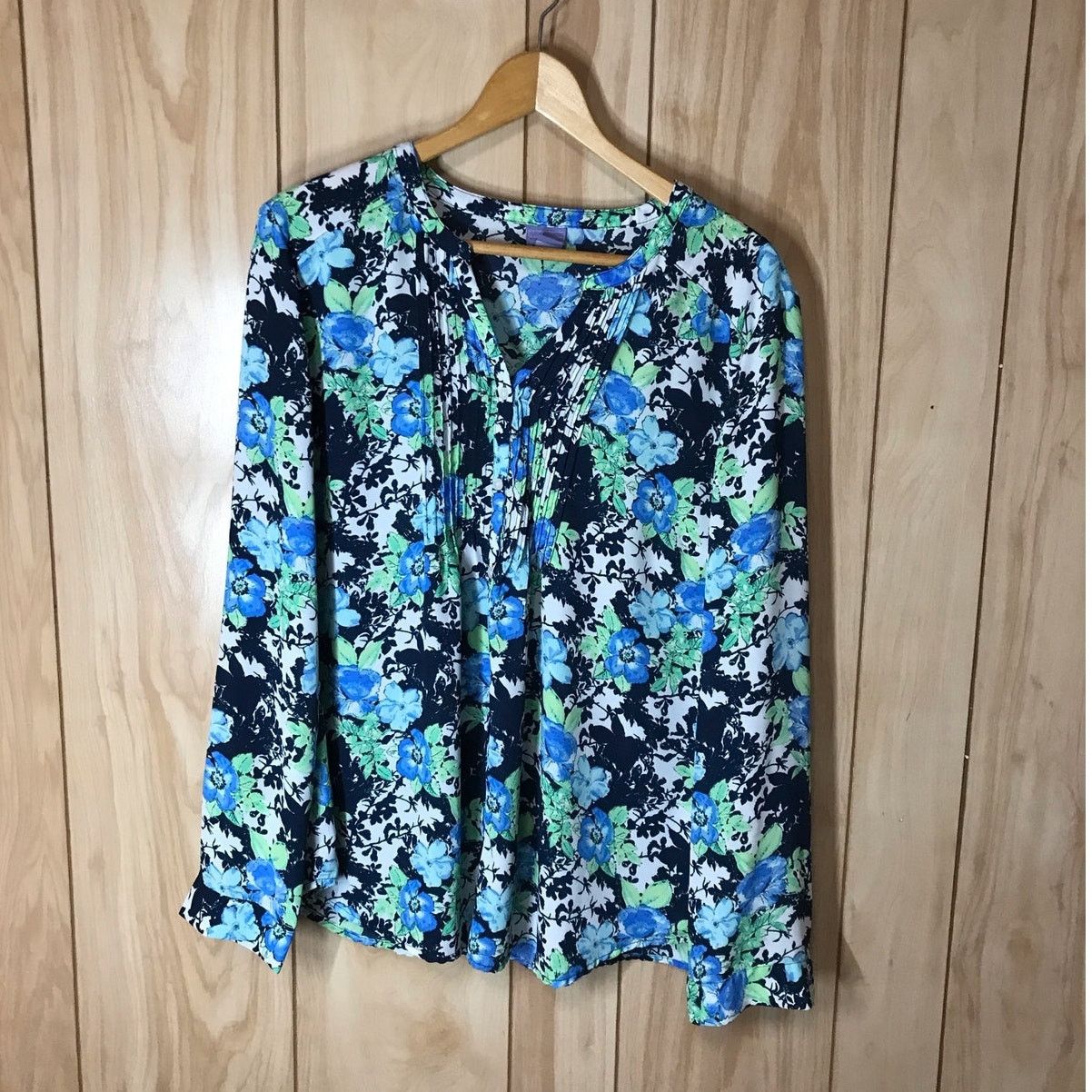 Other Laura Scott Blue Floral V-Neck Pleated Long Sleeve Top XL Size XL / US 12-14 / IT 48-50 - 1 Thumbnail