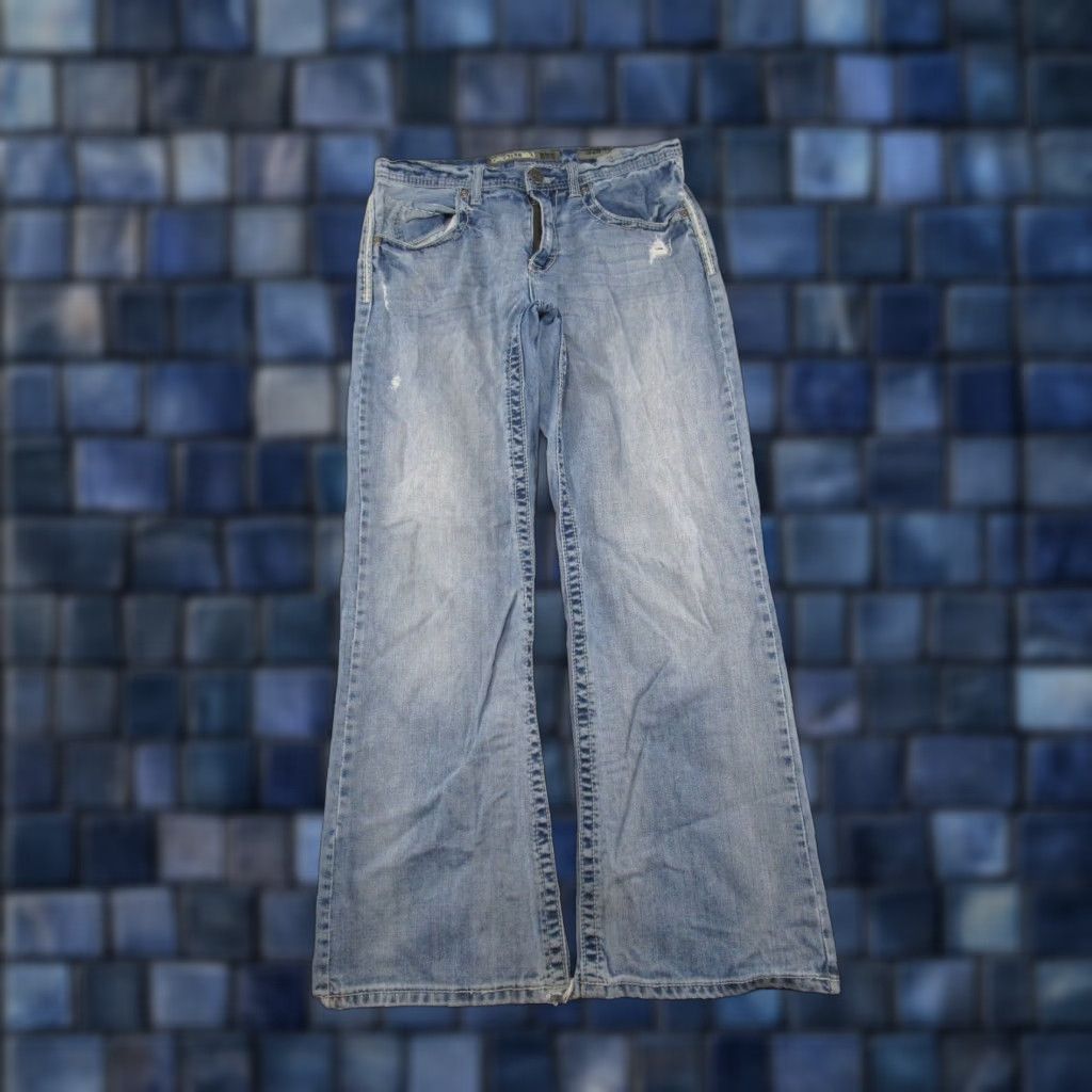 Vintage BKE Buckle Tyler Bootcut Blue Distressed Denim Jeans Mens Size 32S Size US 32 / EU 48 - 1 Thumbnail