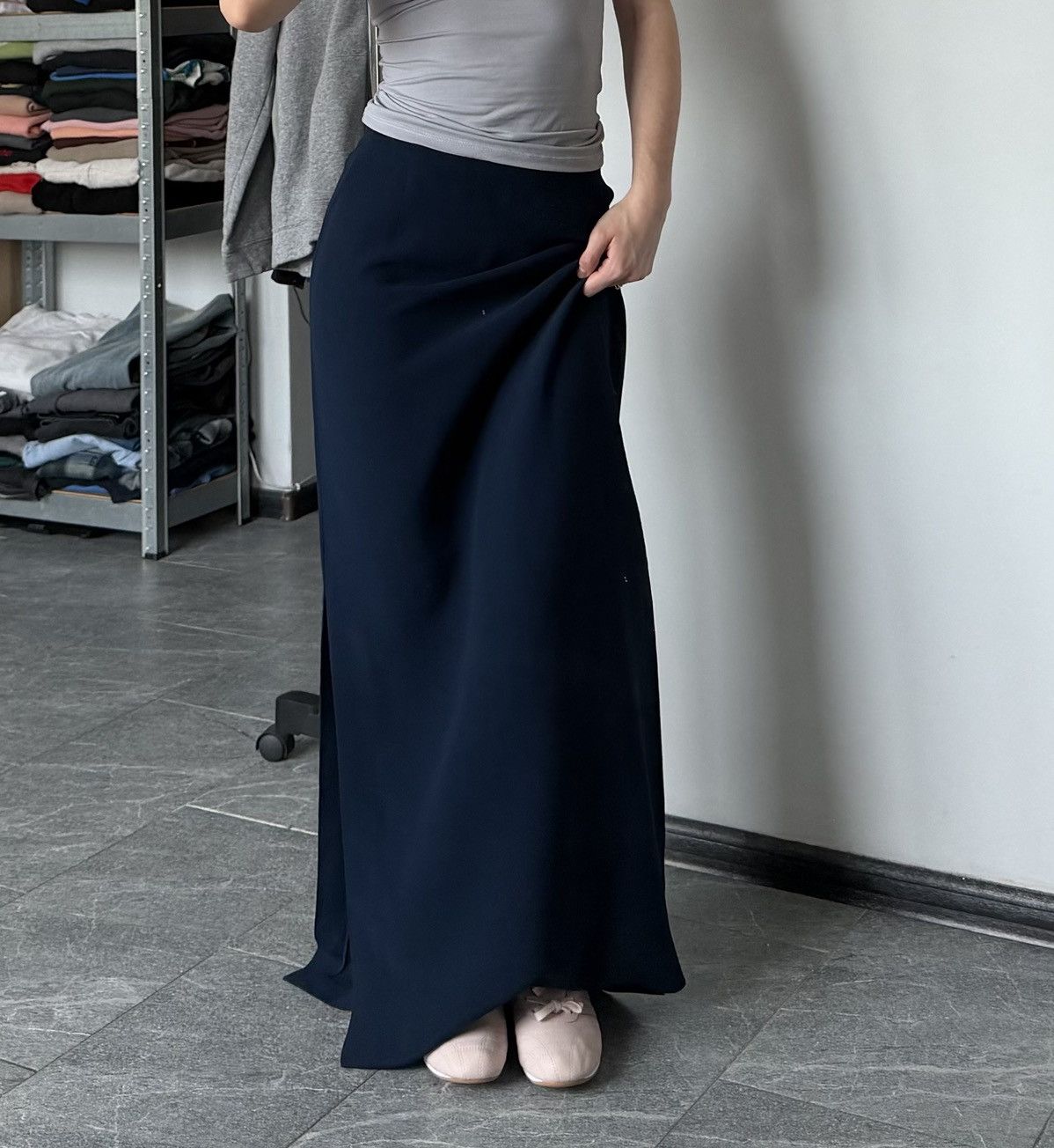 Versace Versus Versace skirt maxi viscose rare vintage Size 28" / US 6 / IT 42 - 4 Thumbnail