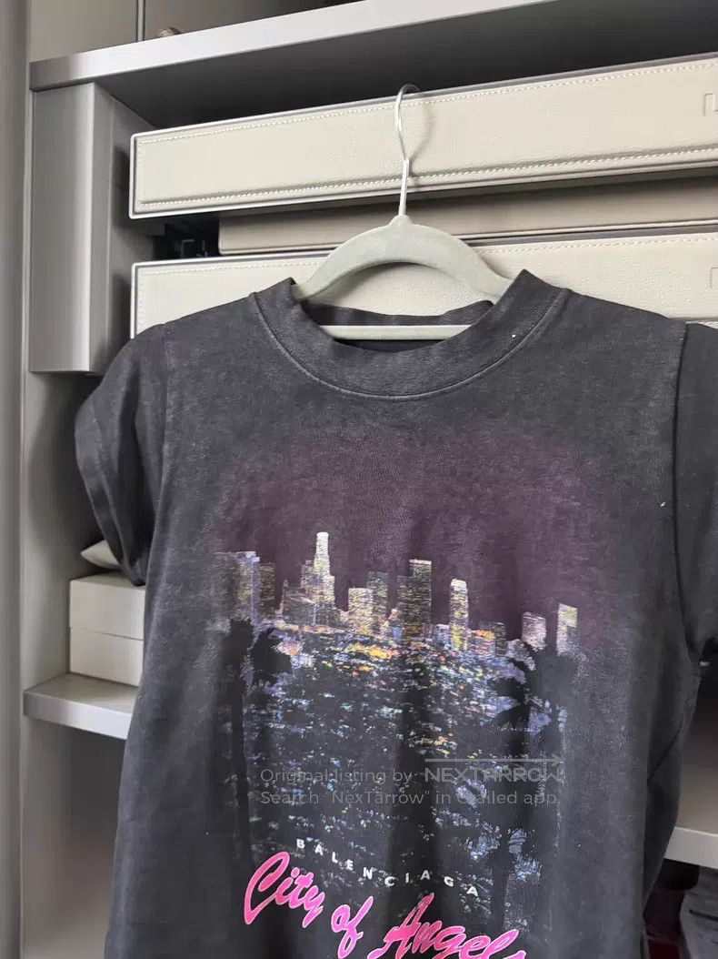 Balenciaga Balenciaga T-Shirt Size US S / EU 44-46 / 1 - 1 Thumbnail