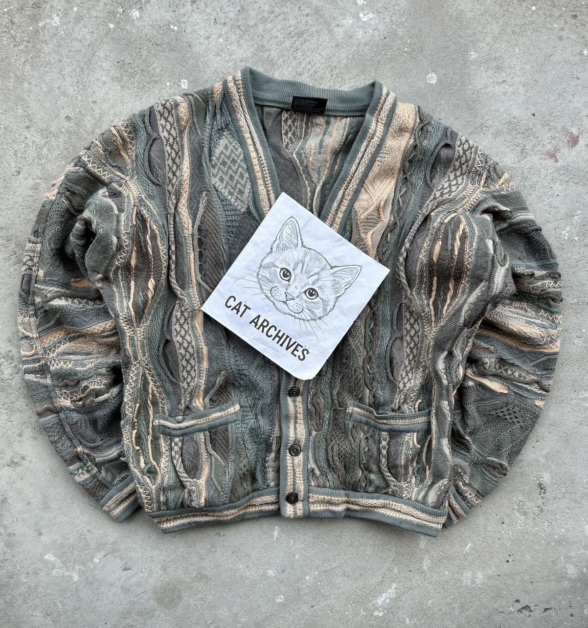 Coogi CRAZY VINTAGE 90’s COOGI 3D CABLE CARDIGAN Size US M / EU 48-50 / 2 - 7 Thumbnail