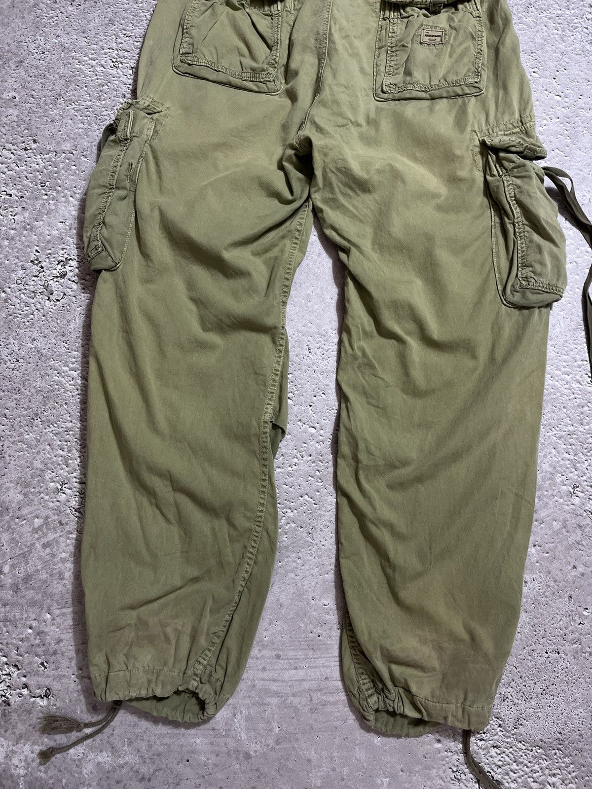 Japanese Brand × Vintage Cargo Bondage Parachute Japanese Vintage Pants Size US 36 / EU 52 - 10 Thumbnail