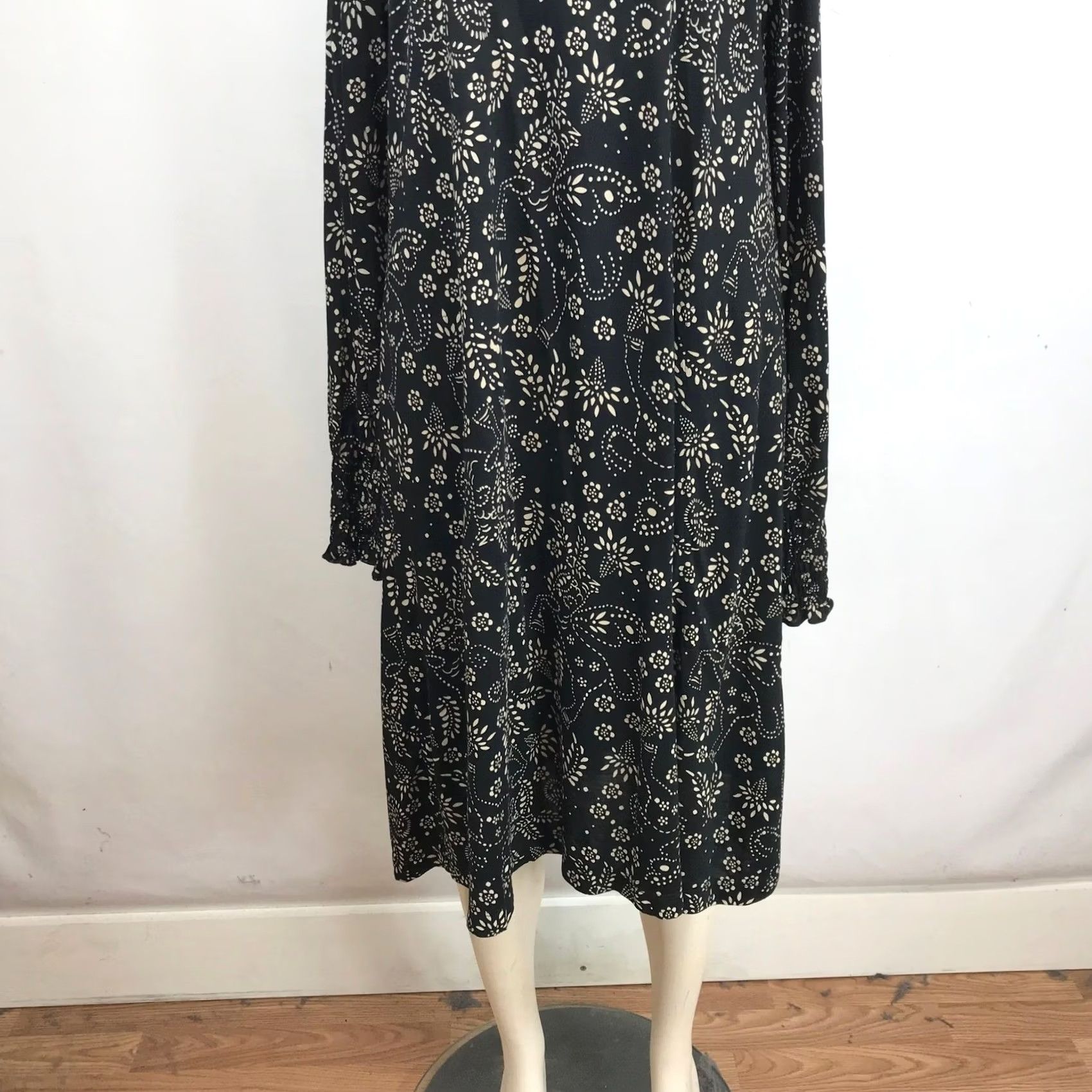 Vintage Gudrun Sjoden Black Cream Floral Modal Long Sleeve Shift Midi Dress Womens M Size M / US 6-8 / IT 42-44 - 3 Thumbnail