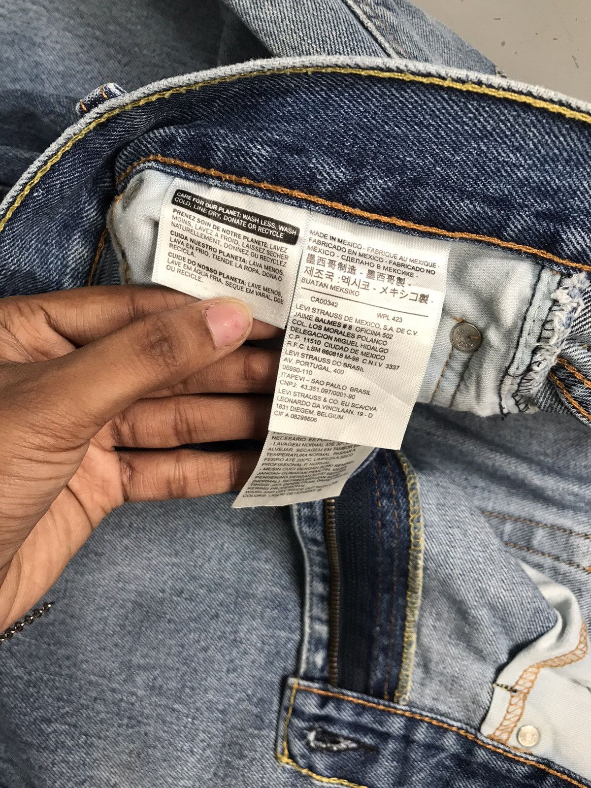 Levi's Vintage Levi’s Strauss & co 550 straight denim Size US 40 / EU 56 - 9 Thumbnail