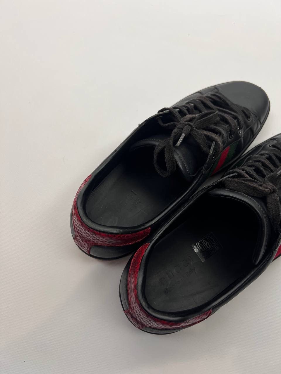 Gucci Gucci Ace black leather classic sneaker size 8 1/2 Size US 8 / EU 41 - 19 Thumbnail